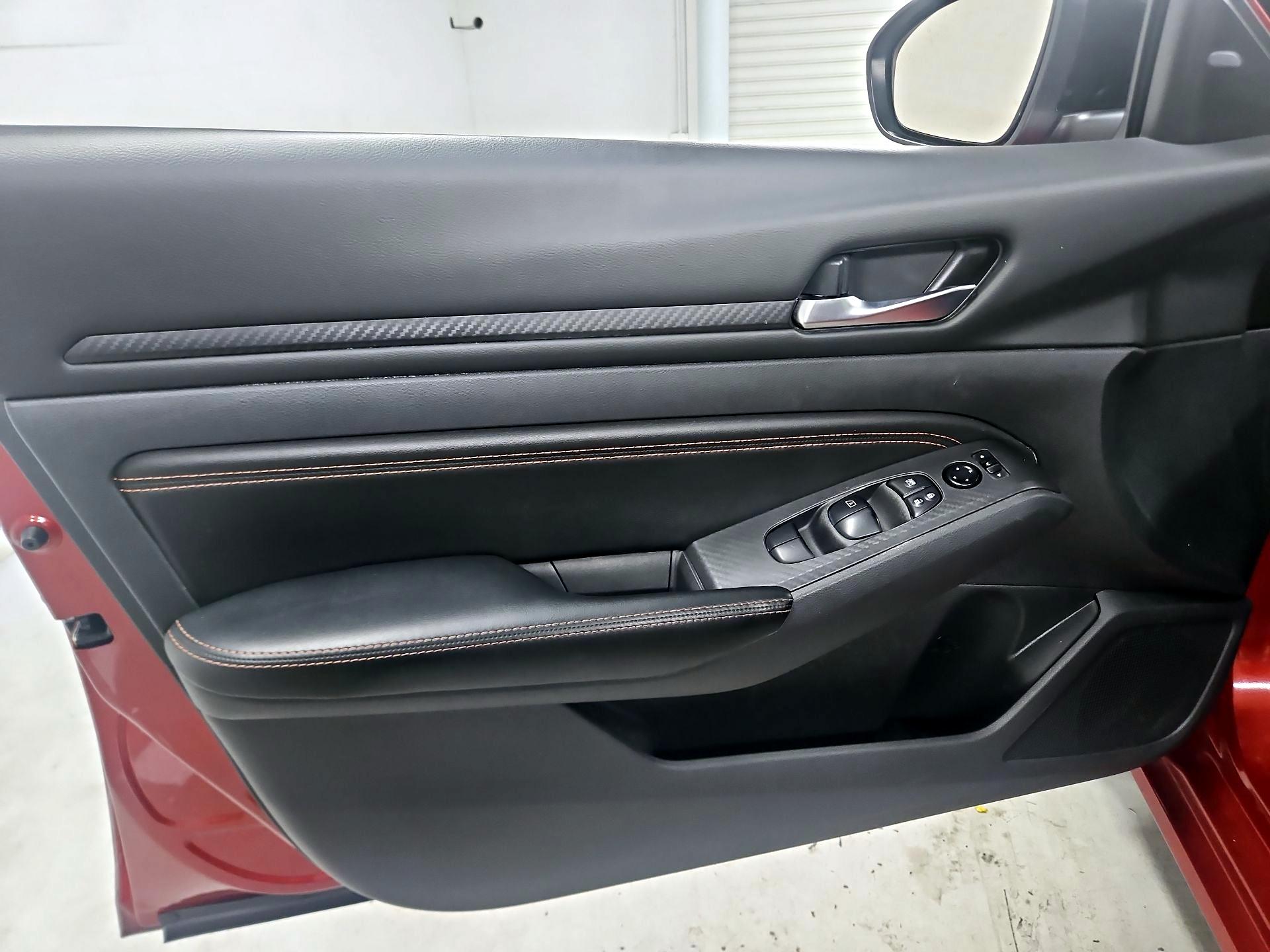 Thumbnail: 2022 Nissan Altima - 12