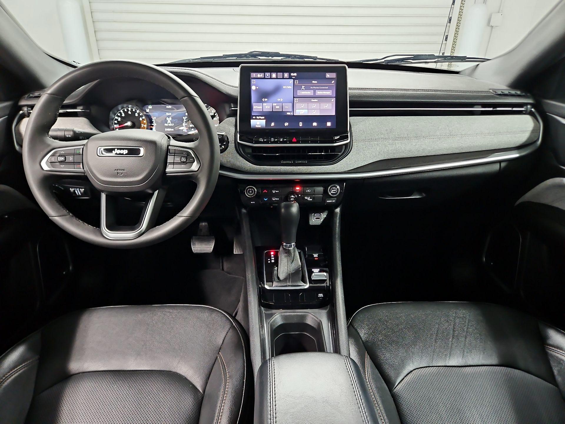 Thumbnail: 2023 Jeep Compass - 9