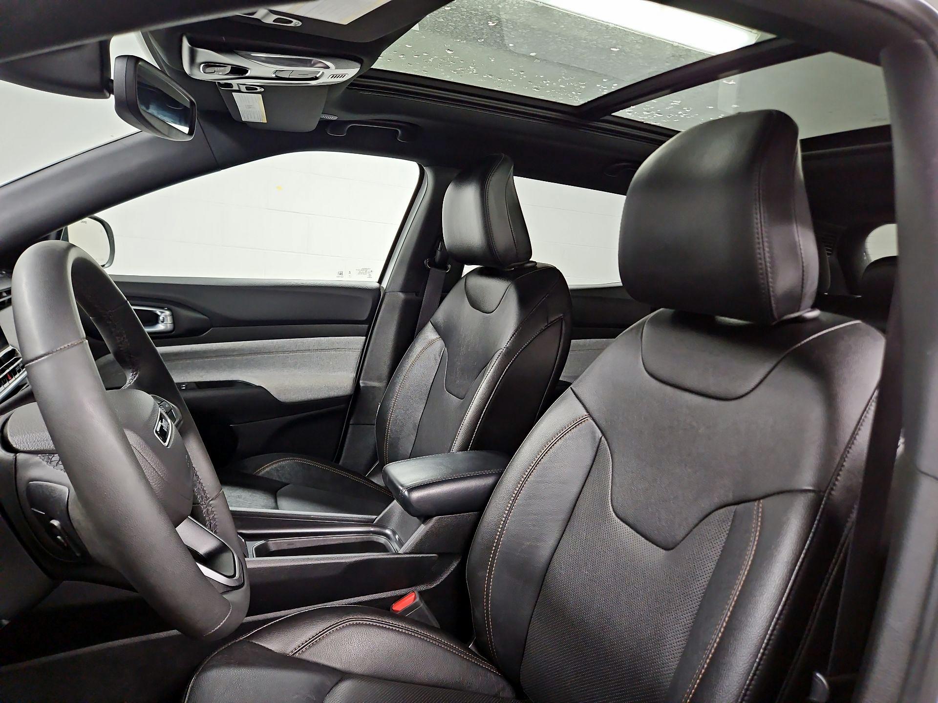 Thumbnail: 2023 Jeep Compass - 19