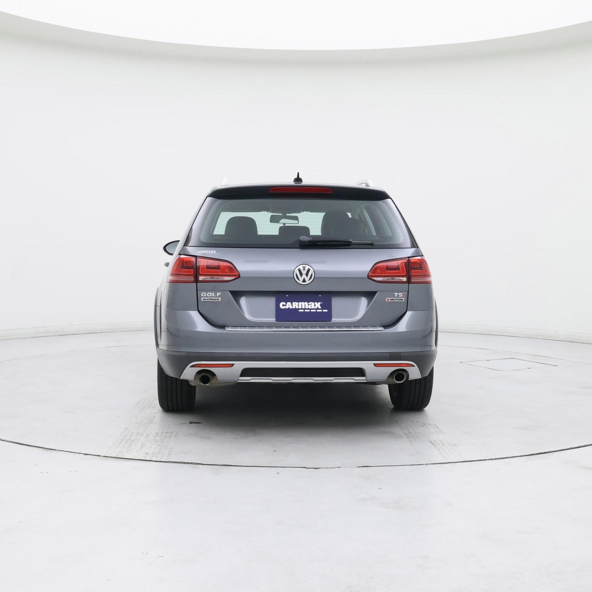 Thumbnail: 2017 Volkswagen Golf - 6