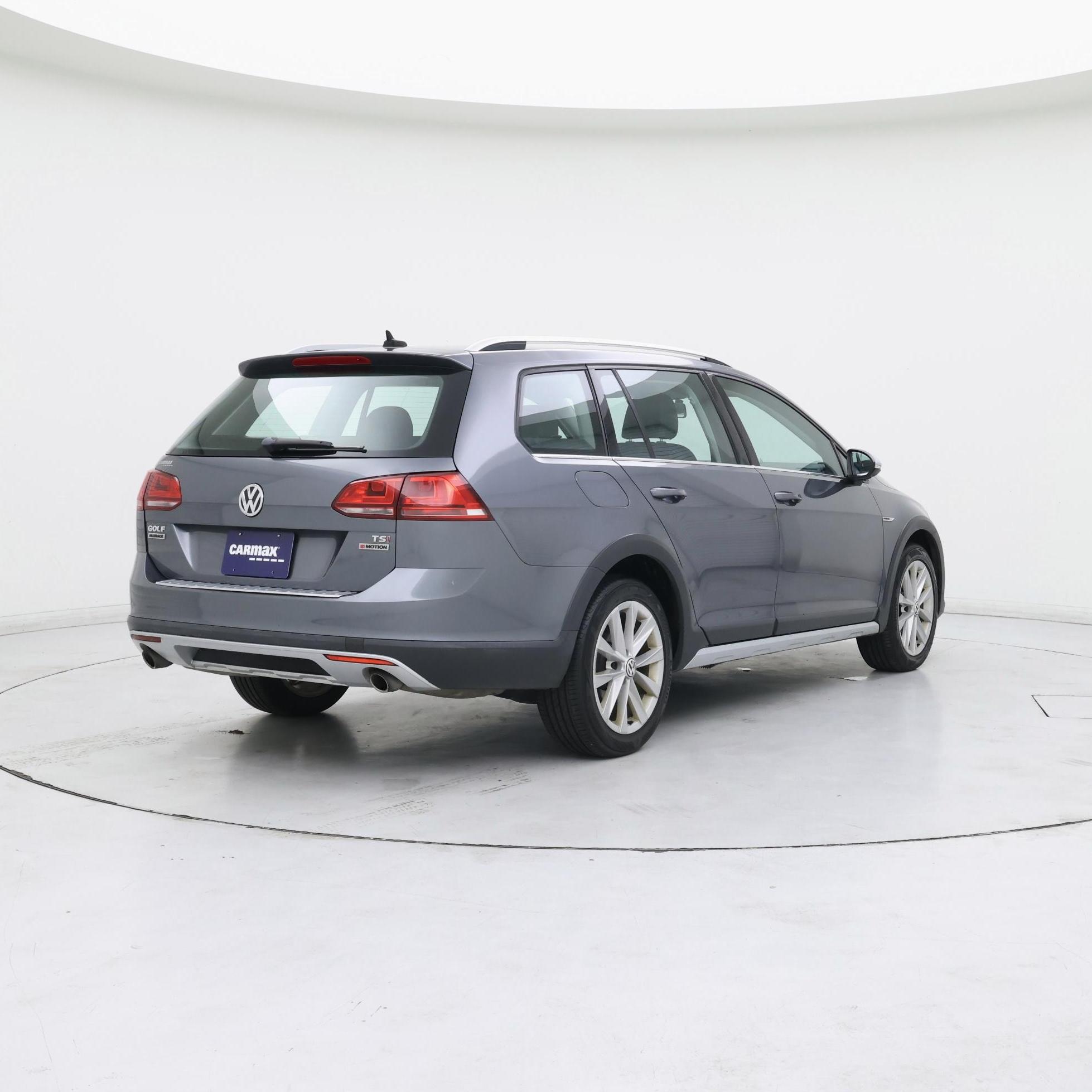 Thumbnail: 2017 Volkswagen Golf - 8