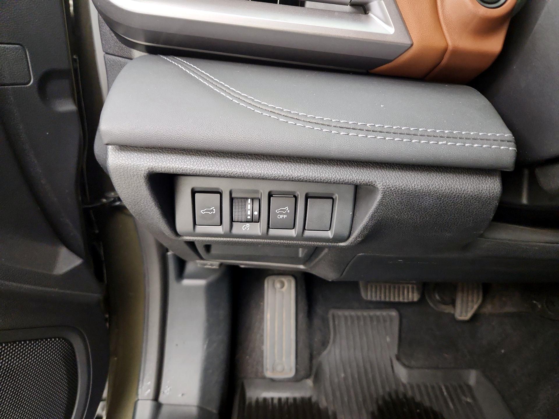 Thumbnail: 2020 Subaru Outback - 13