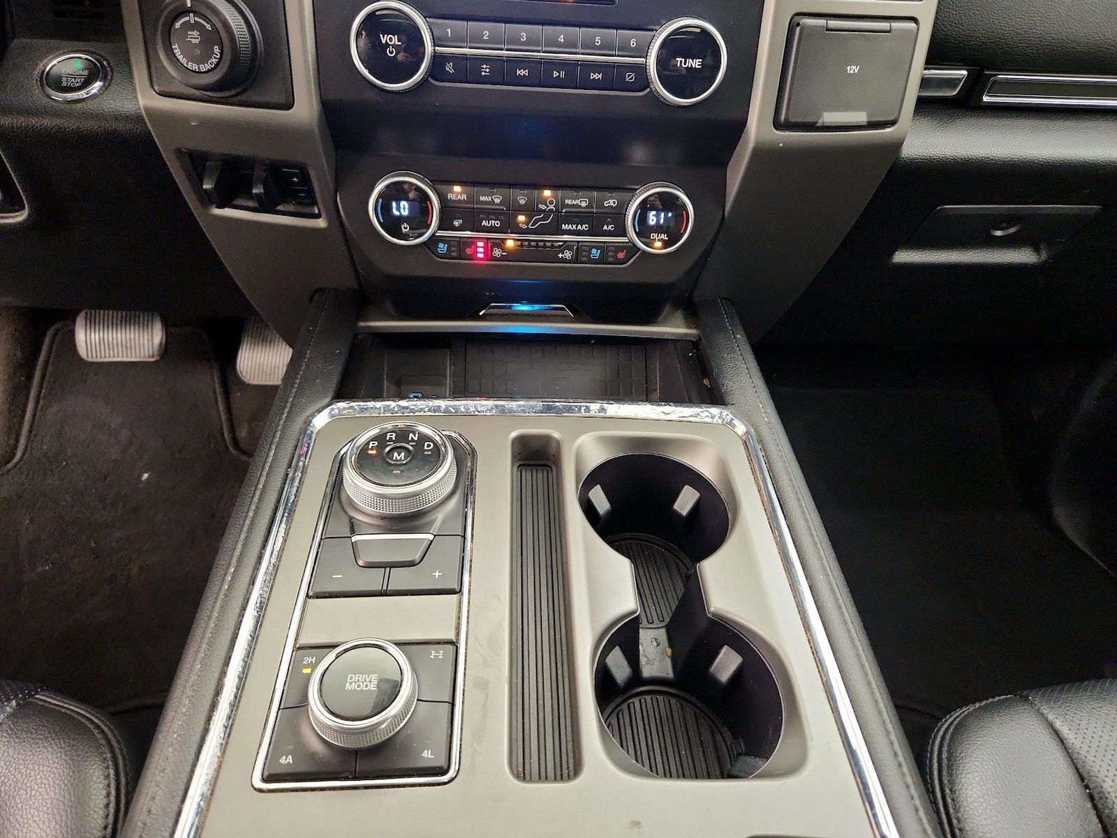 2020 Ford Expedition XLT - Photo 19
