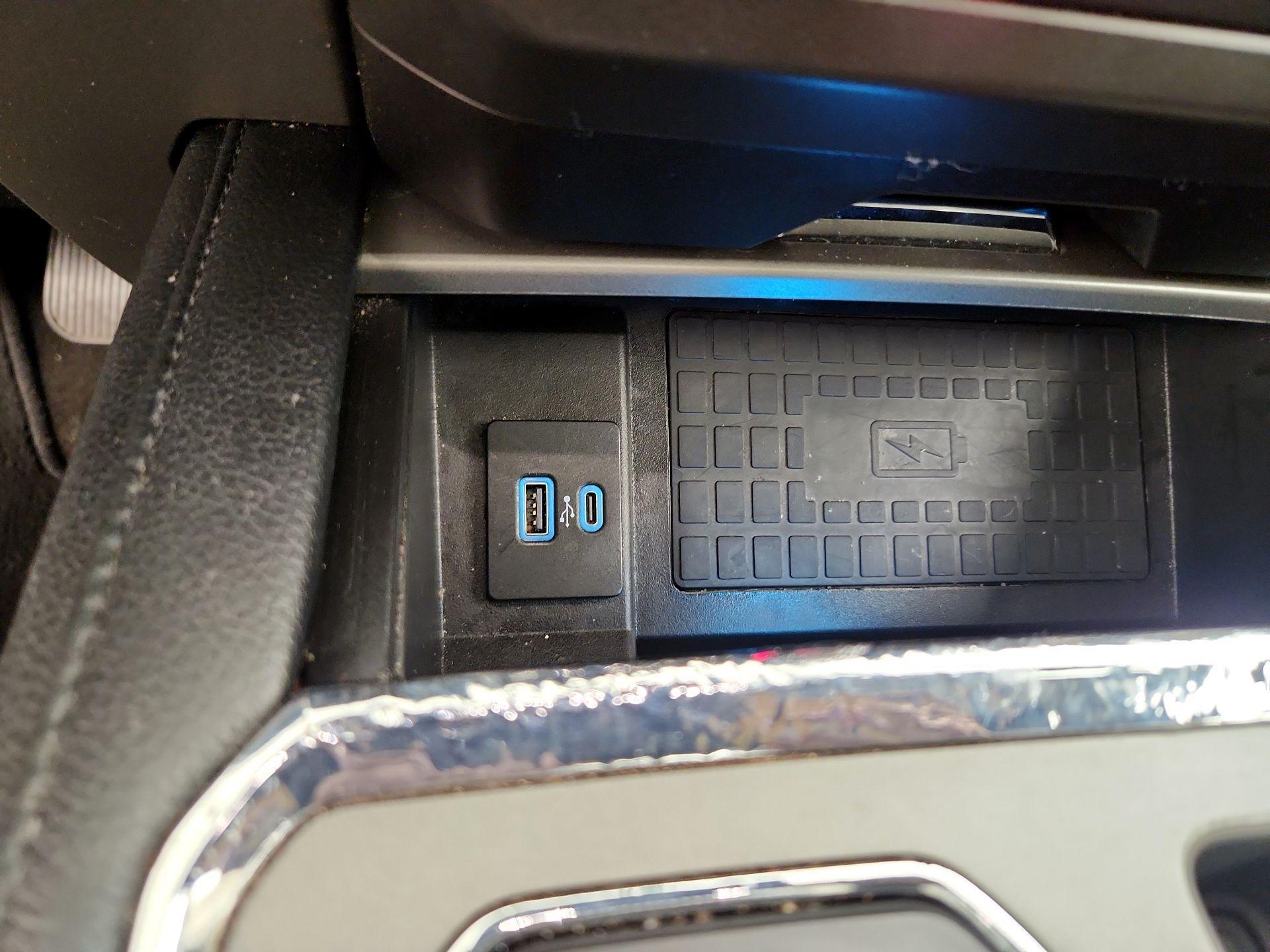 Thumbnail: 2020 Ford Expedition - 19