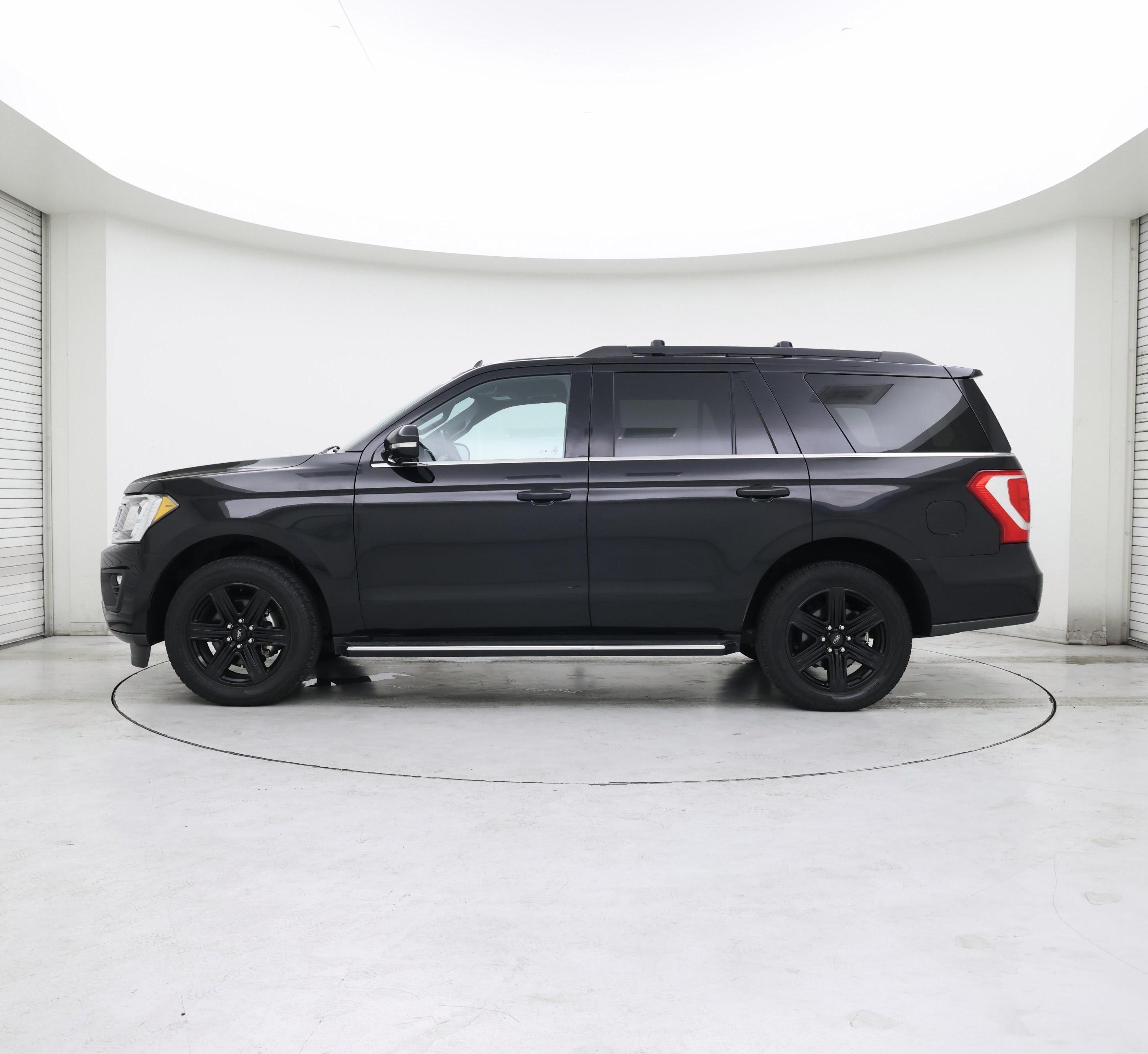 Thumbnail: 2020 Ford Expedition - 3