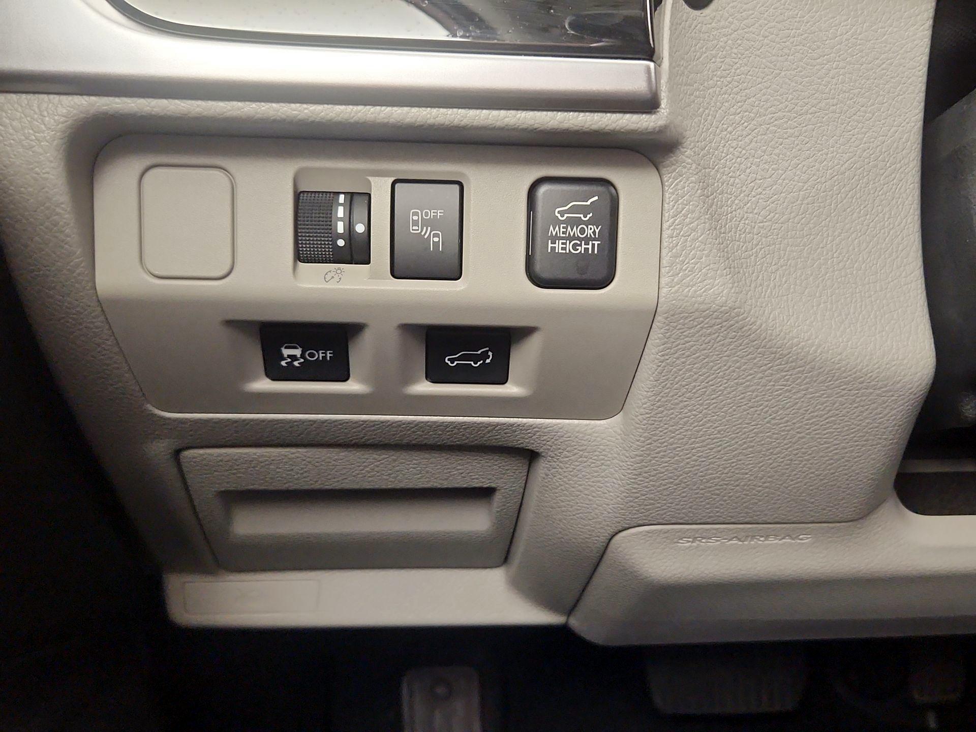 Thumbnail: 2018 Subaru Forester - 13