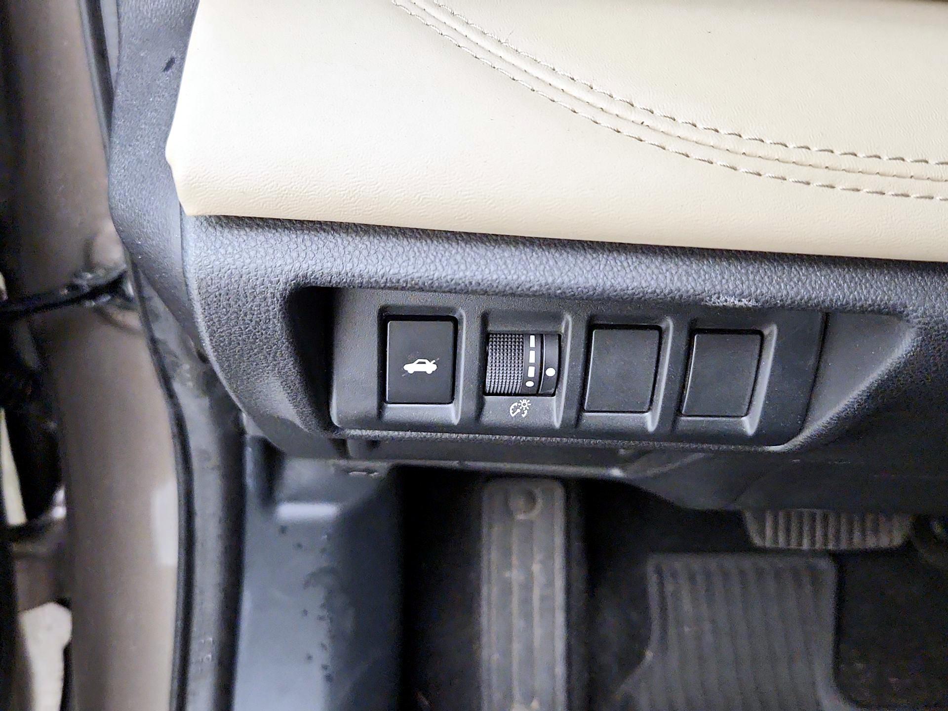 Thumbnail: 2022 Subaru Legacy - 13