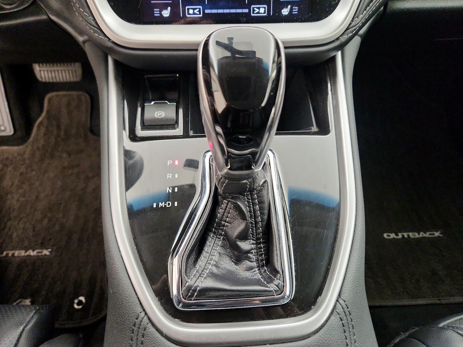 2020 Subaru Outback Limited - Photo 19