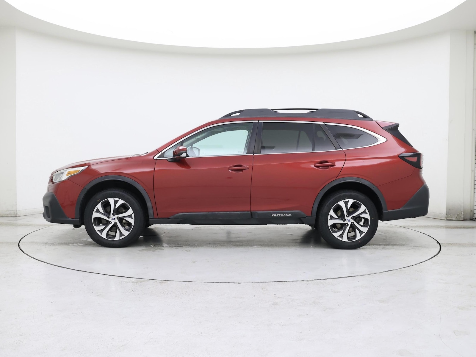 2020 Subaru Outback Limited - Photo 4