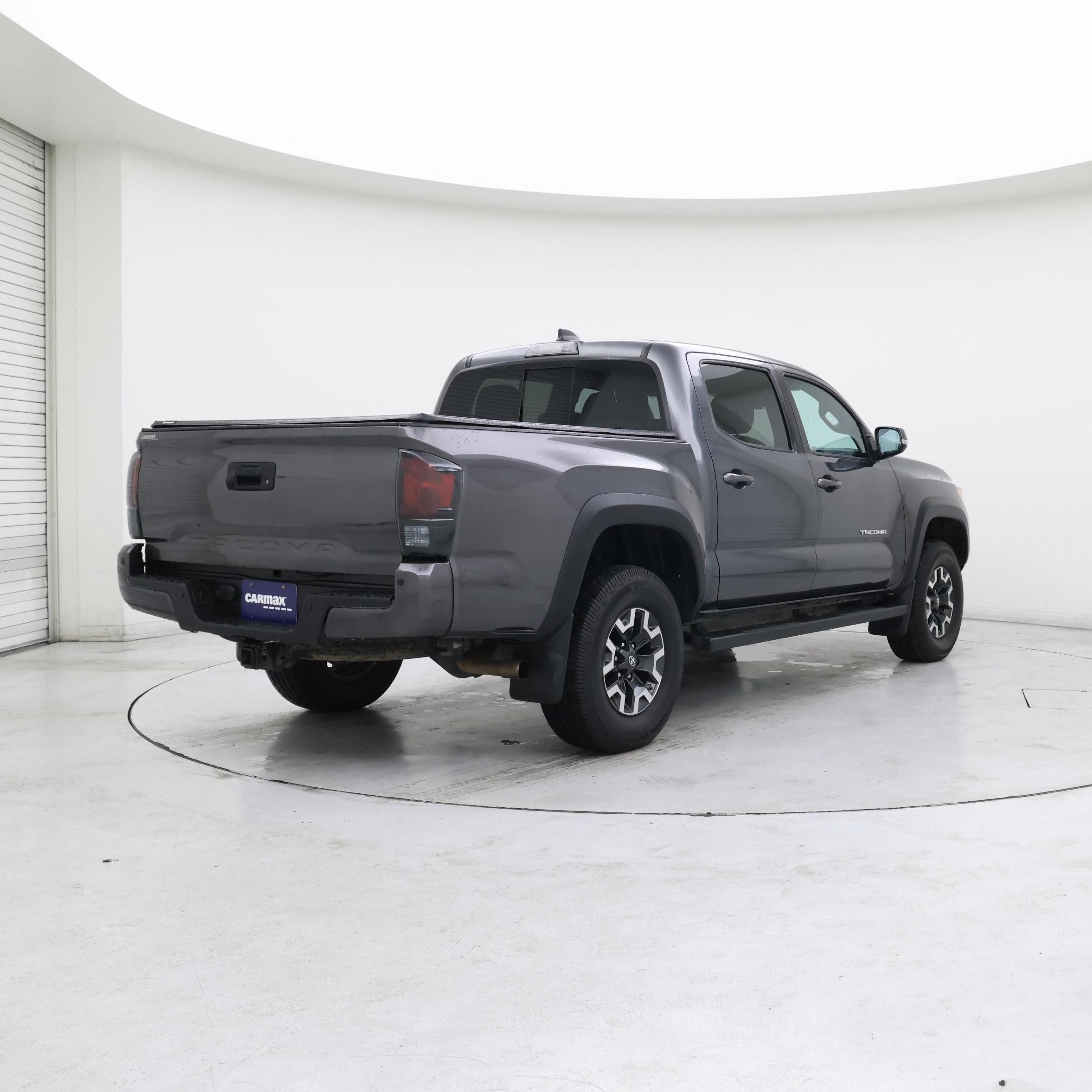 Thumbnail: 2021 Toyota Tacoma - 8