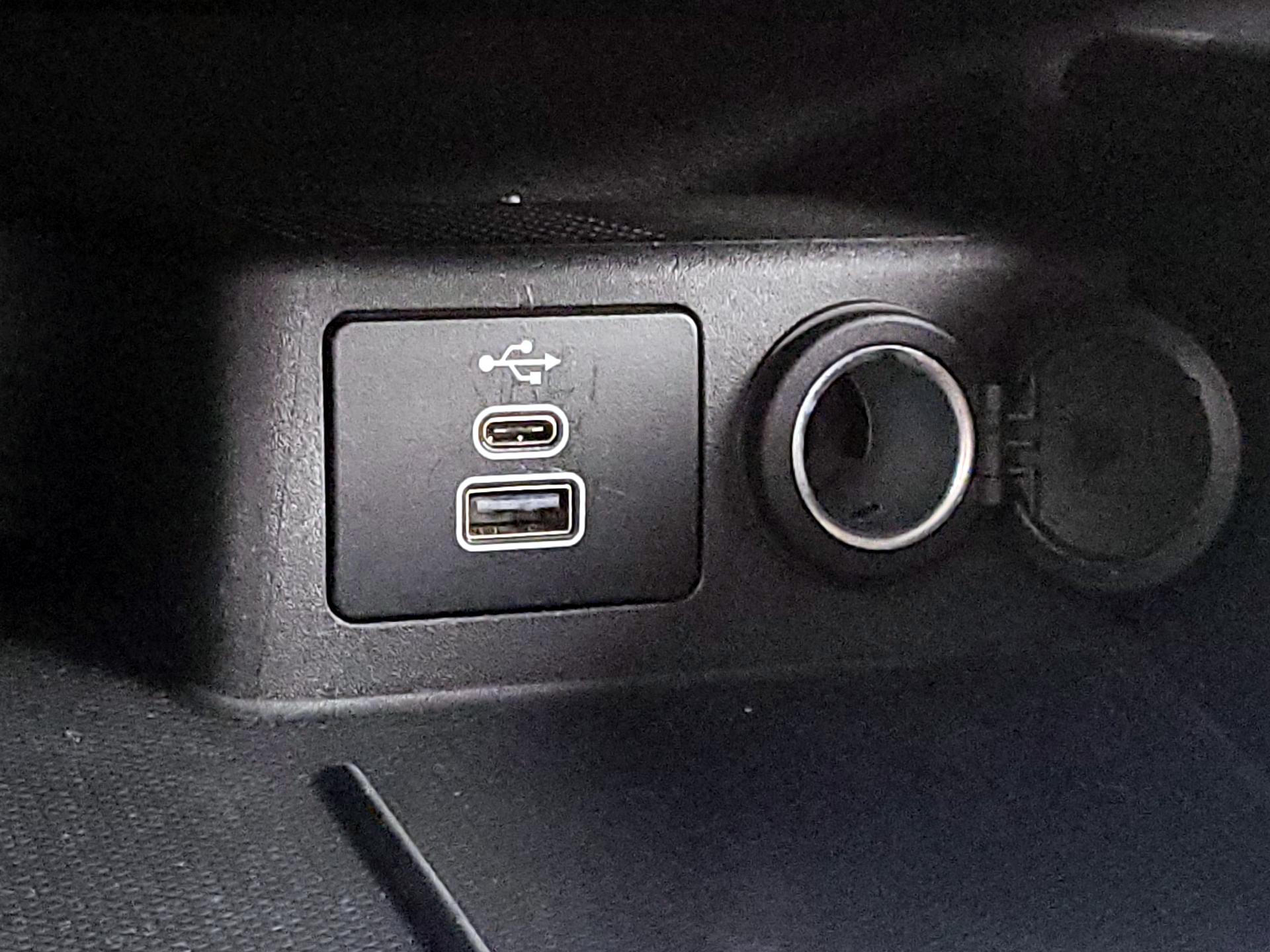 Thumbnail: 2025 Ford Escape - 18