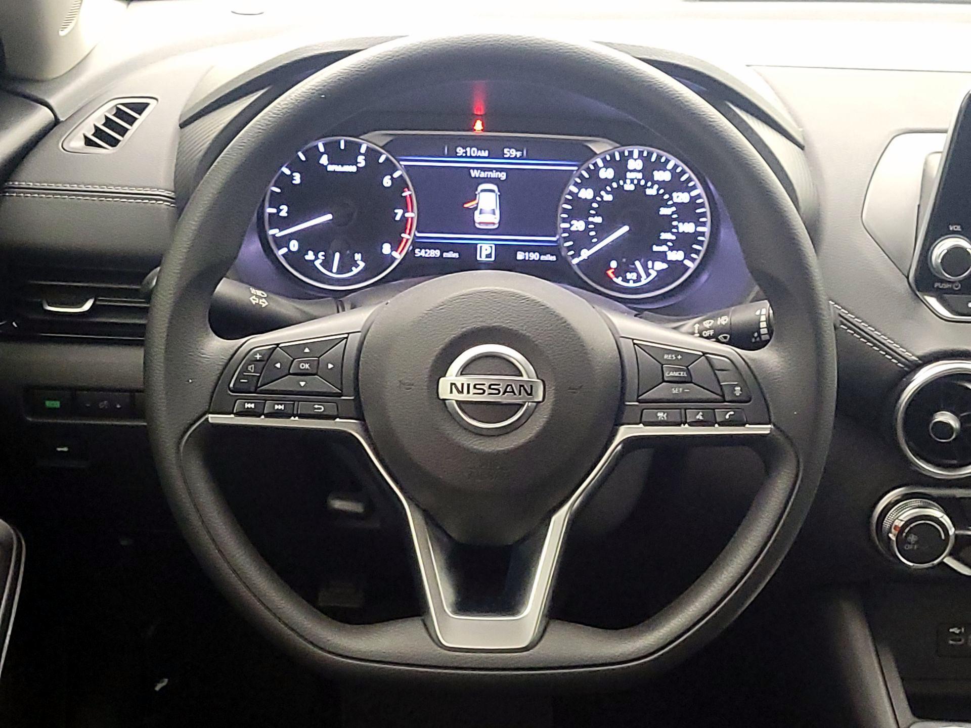 Thumbnail: 2023 Nissan Sentra - 10