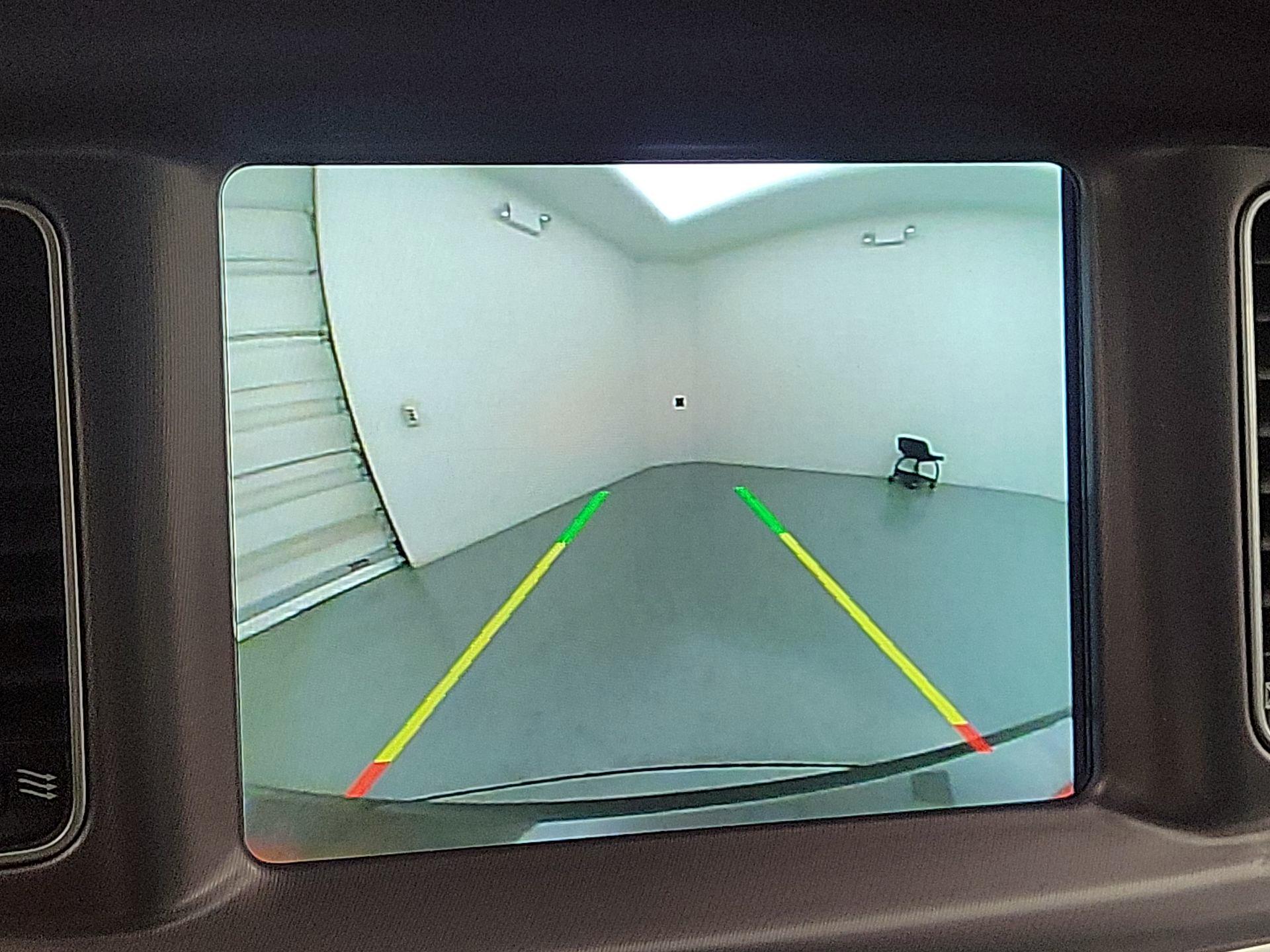 Thumbnail: 2020 Dodge Charger - 14