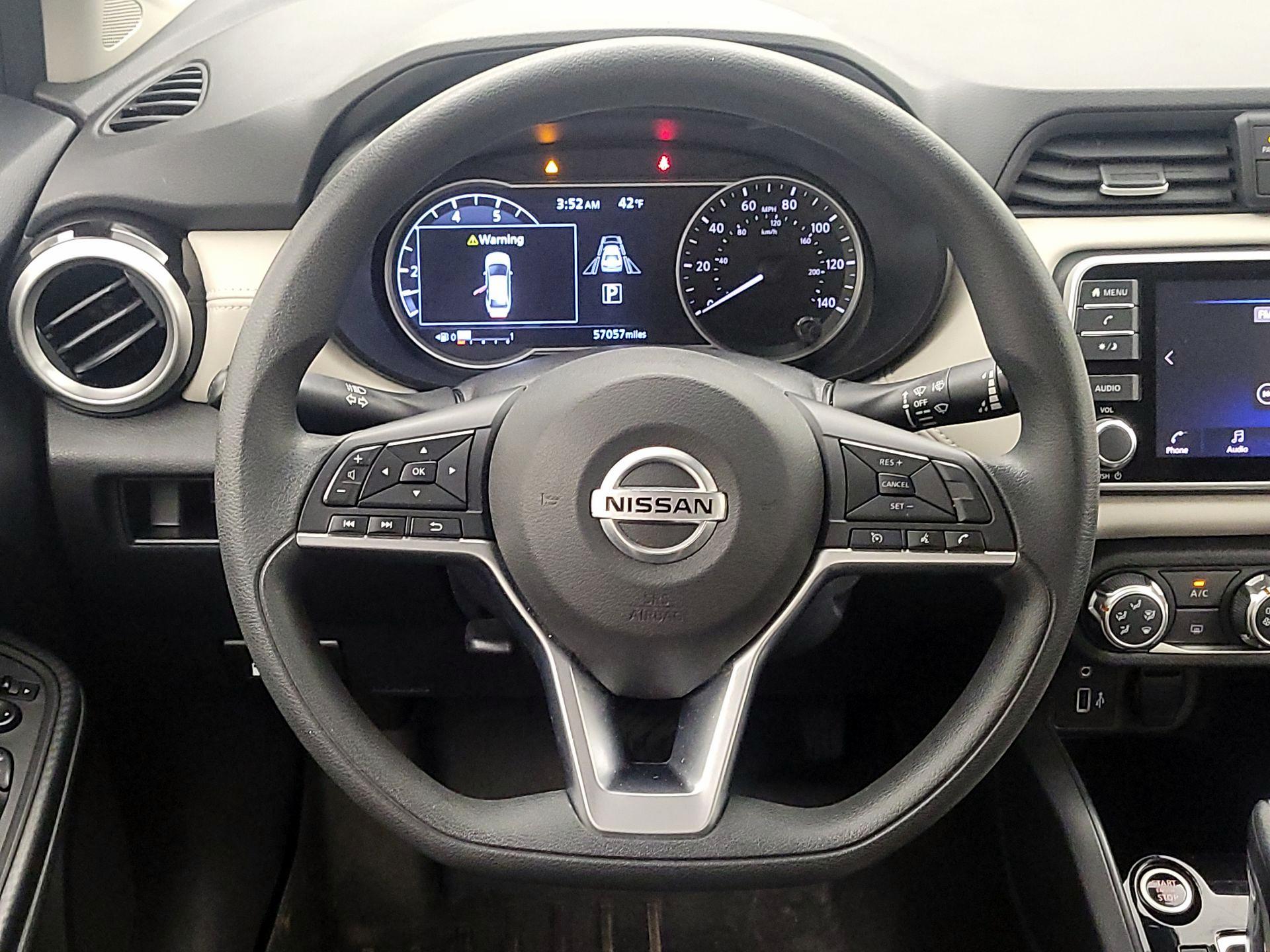 Thumbnail: 2020 Nissan Versa - 10