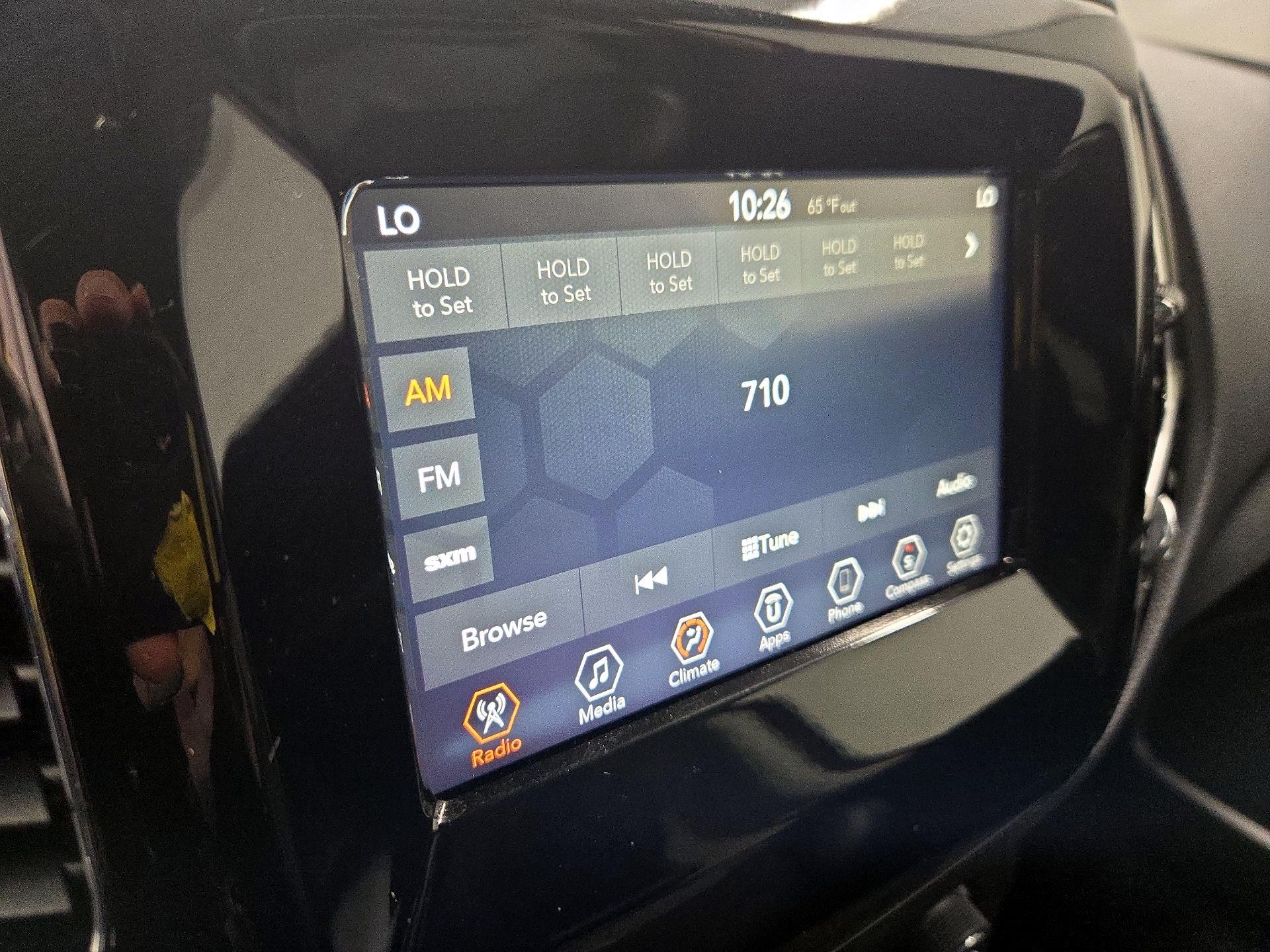 Thumbnail: 2021 Jeep Compass - 15