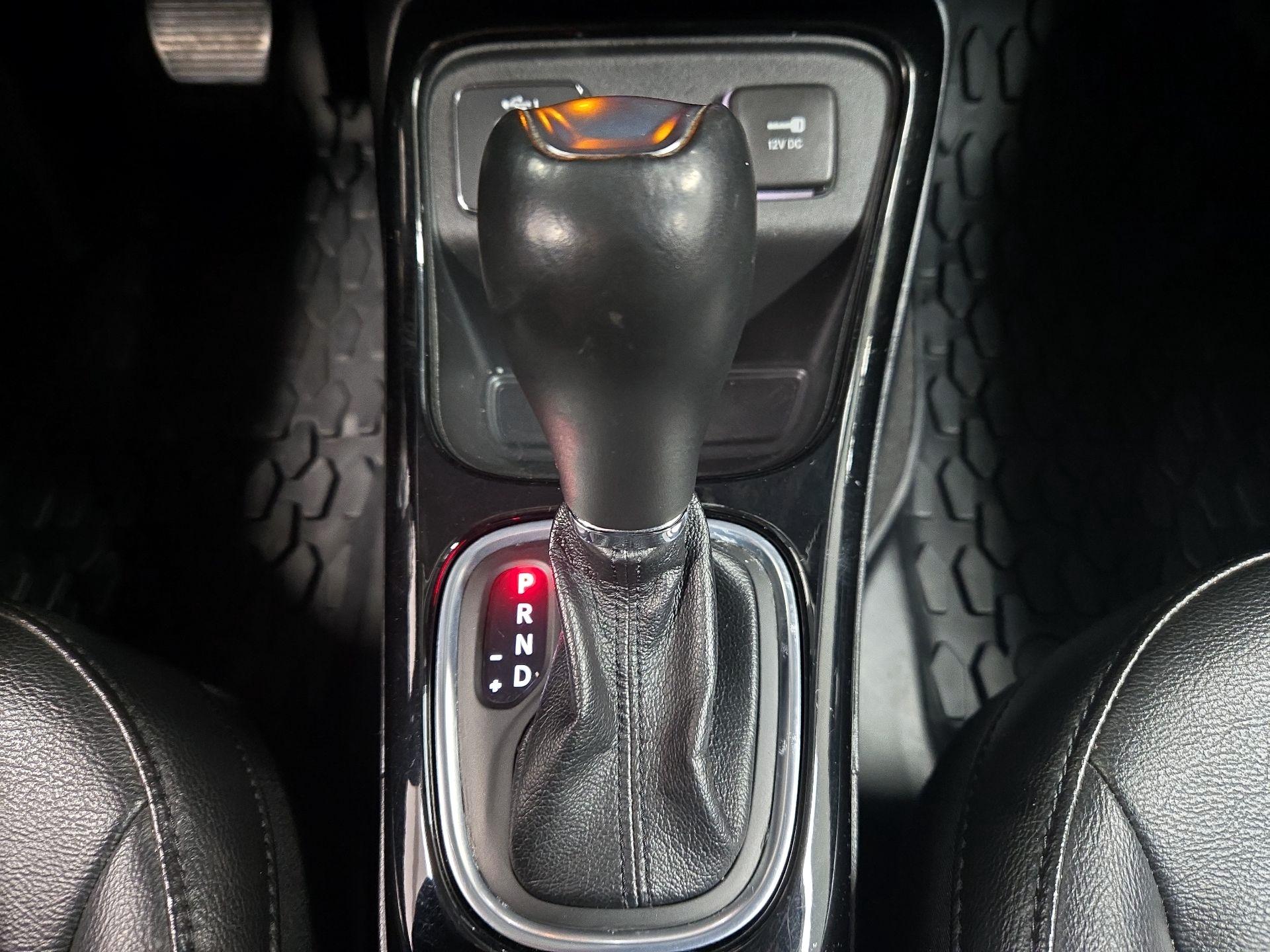 Thumbnail: 2021 Jeep Compass - 17