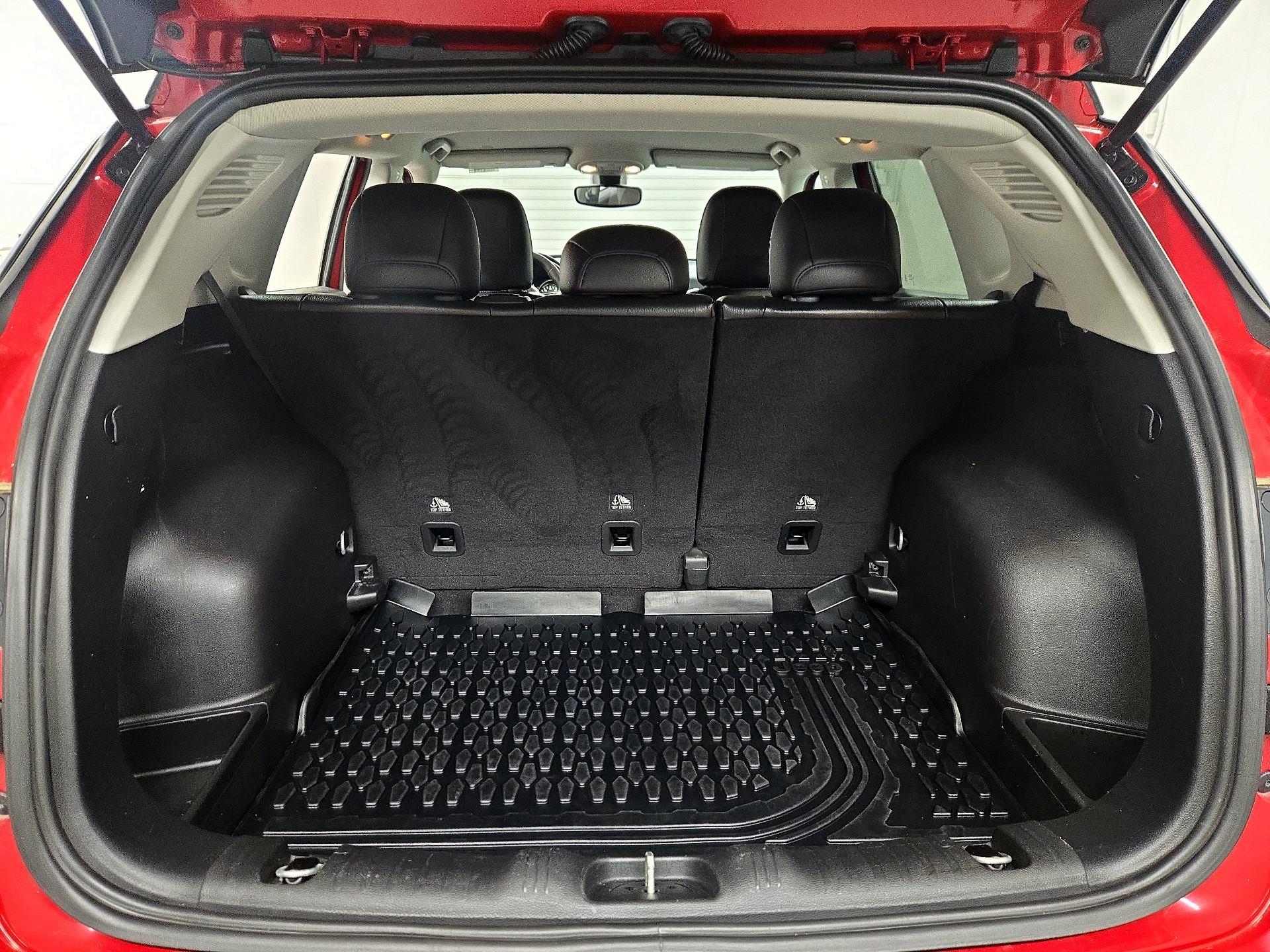 Thumbnail: 2021 Jeep Compass - 20