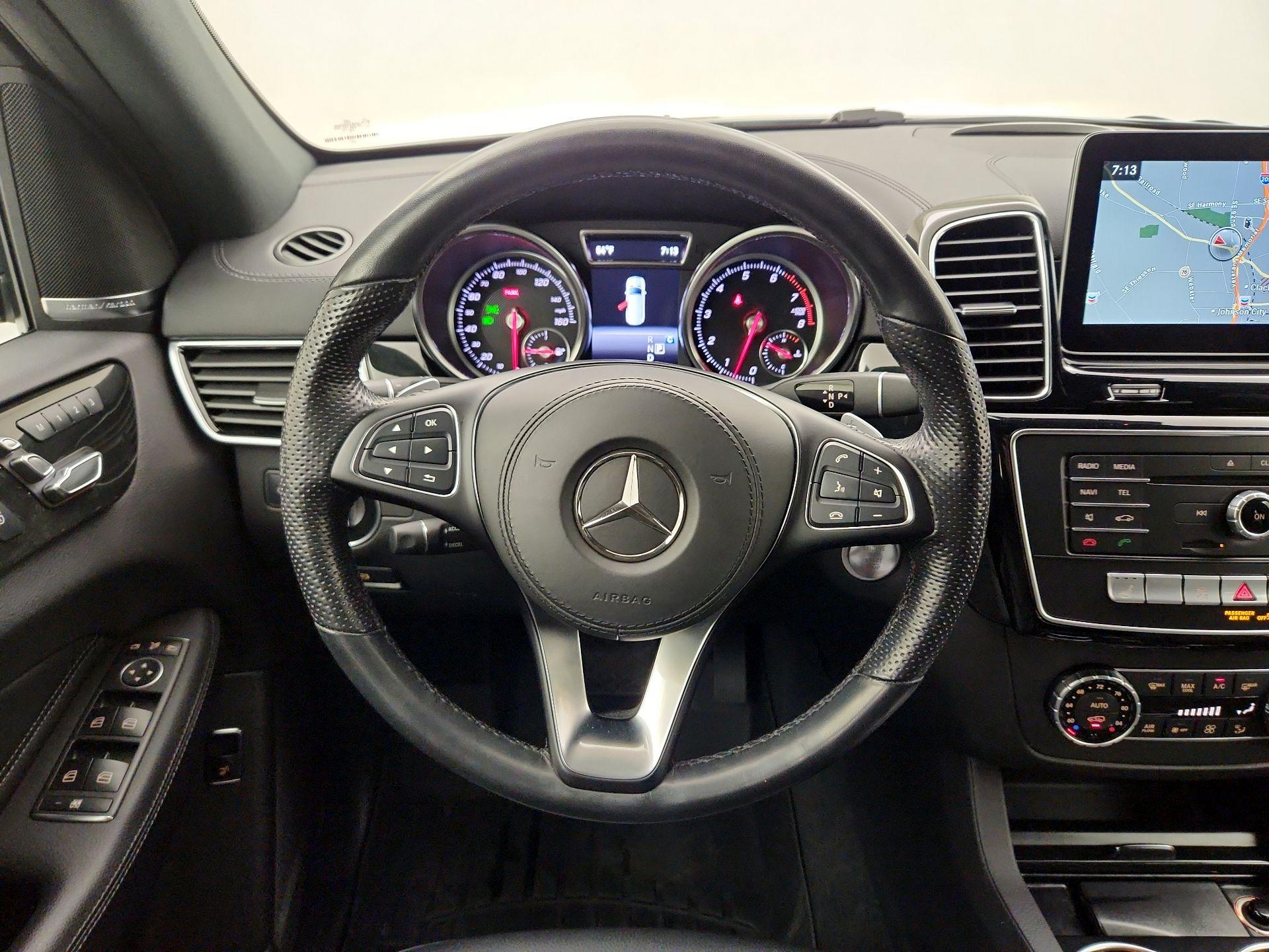 Thumbnail: 2018 Mercedes-Benz GLS - 10