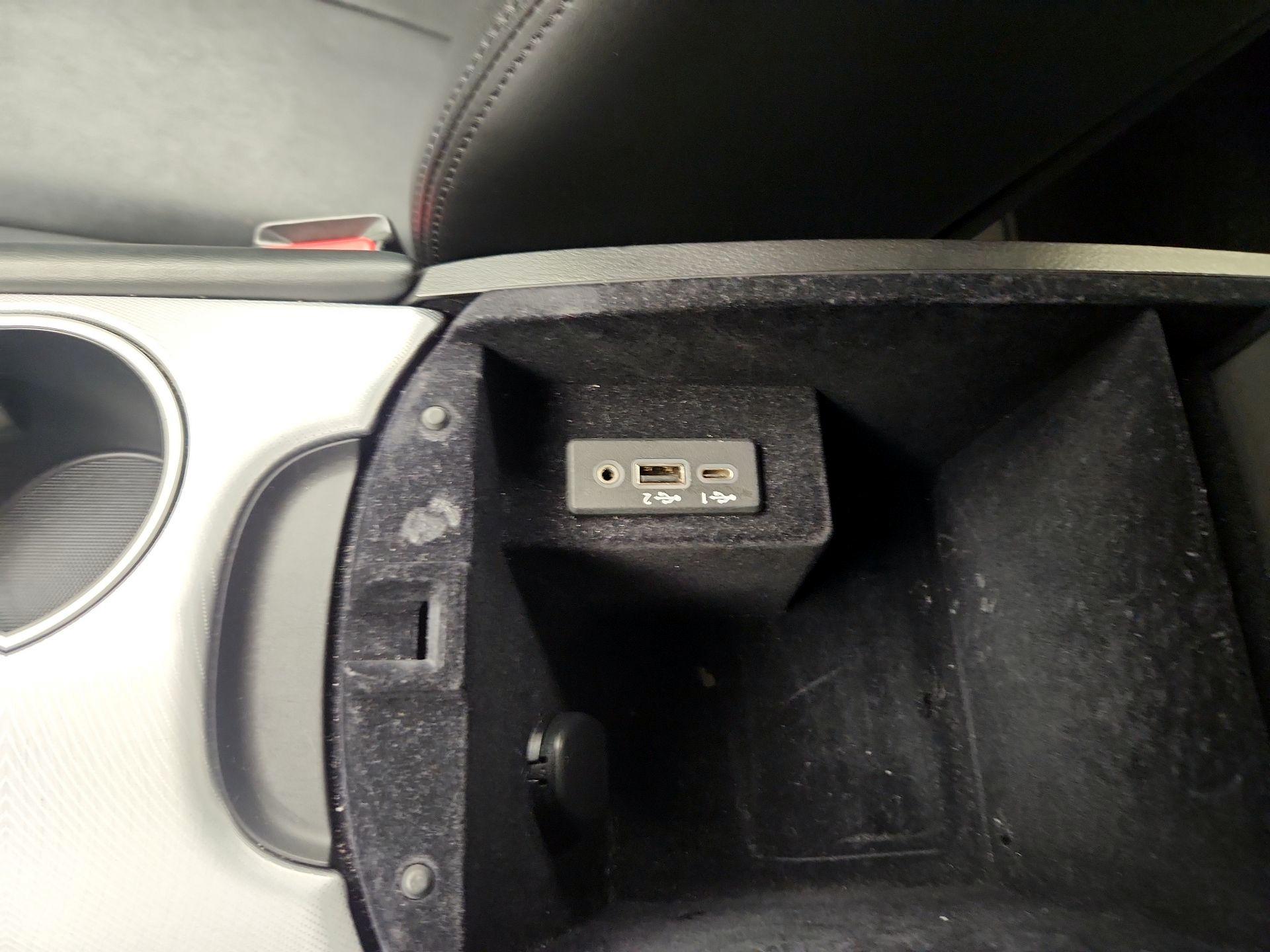 Thumbnail: 2021 INFINITI Q50 - 18