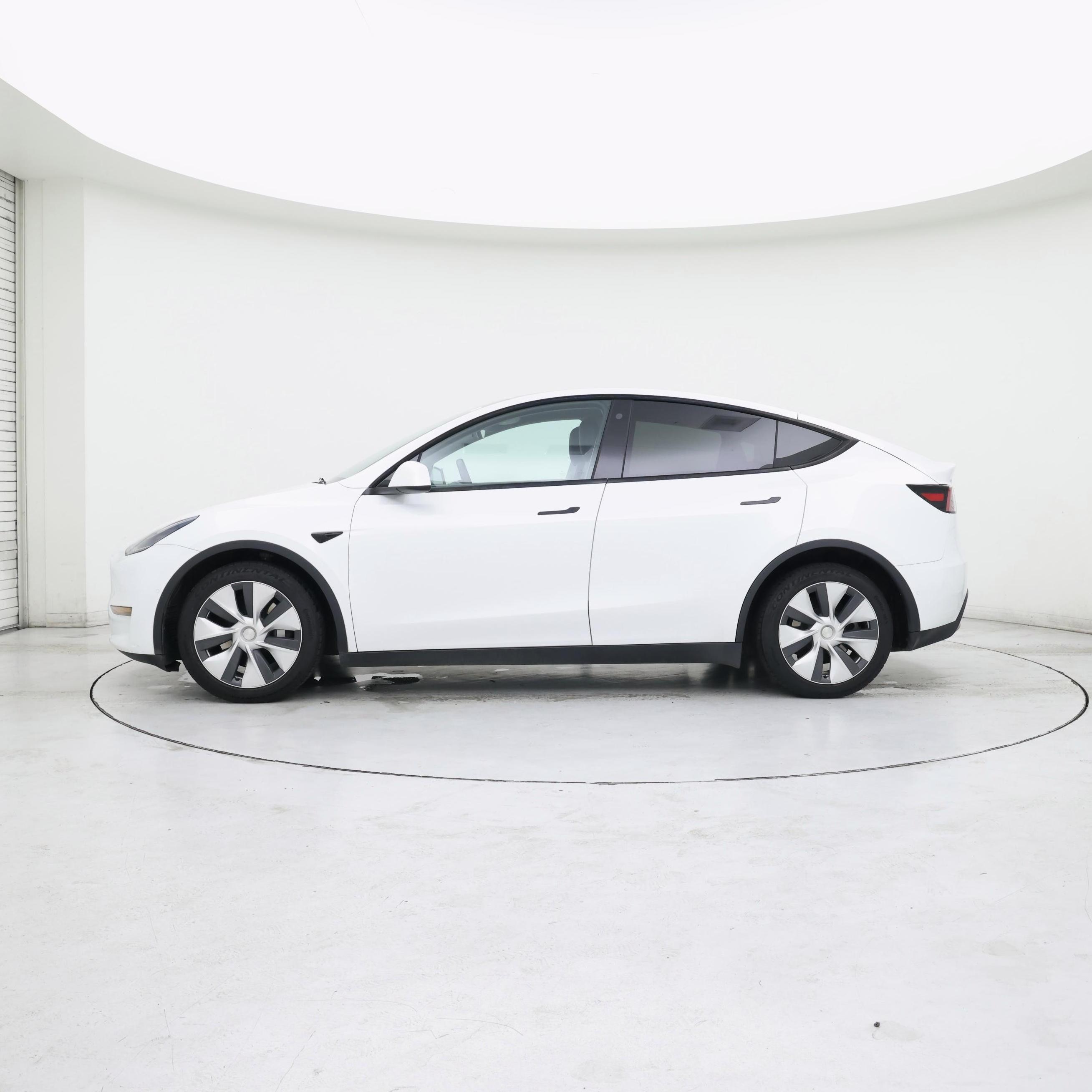 Thumbnail: 2021 Tesla Model Y - 3