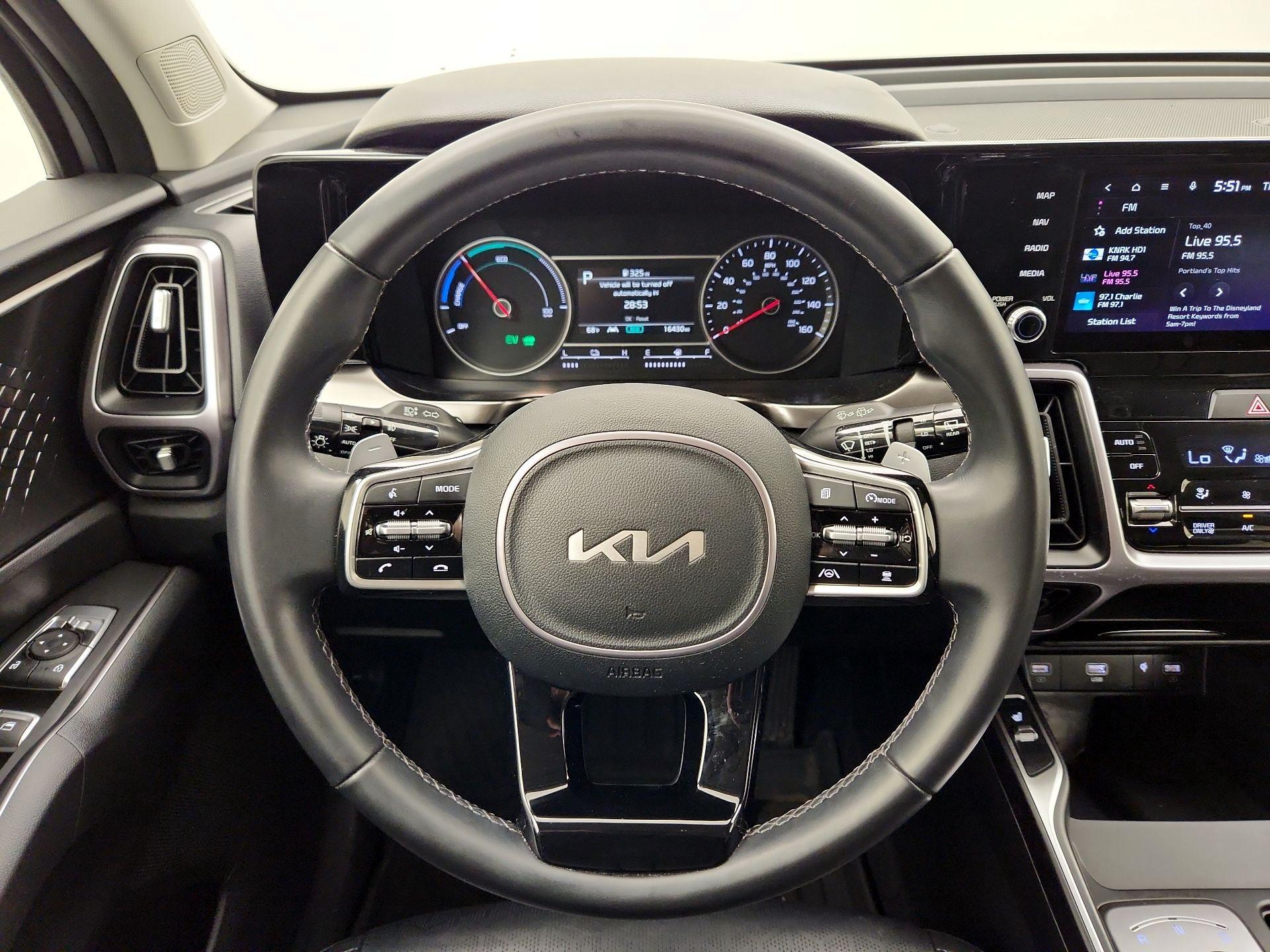 Thumbnail: 2023 Kia Sorento - 10