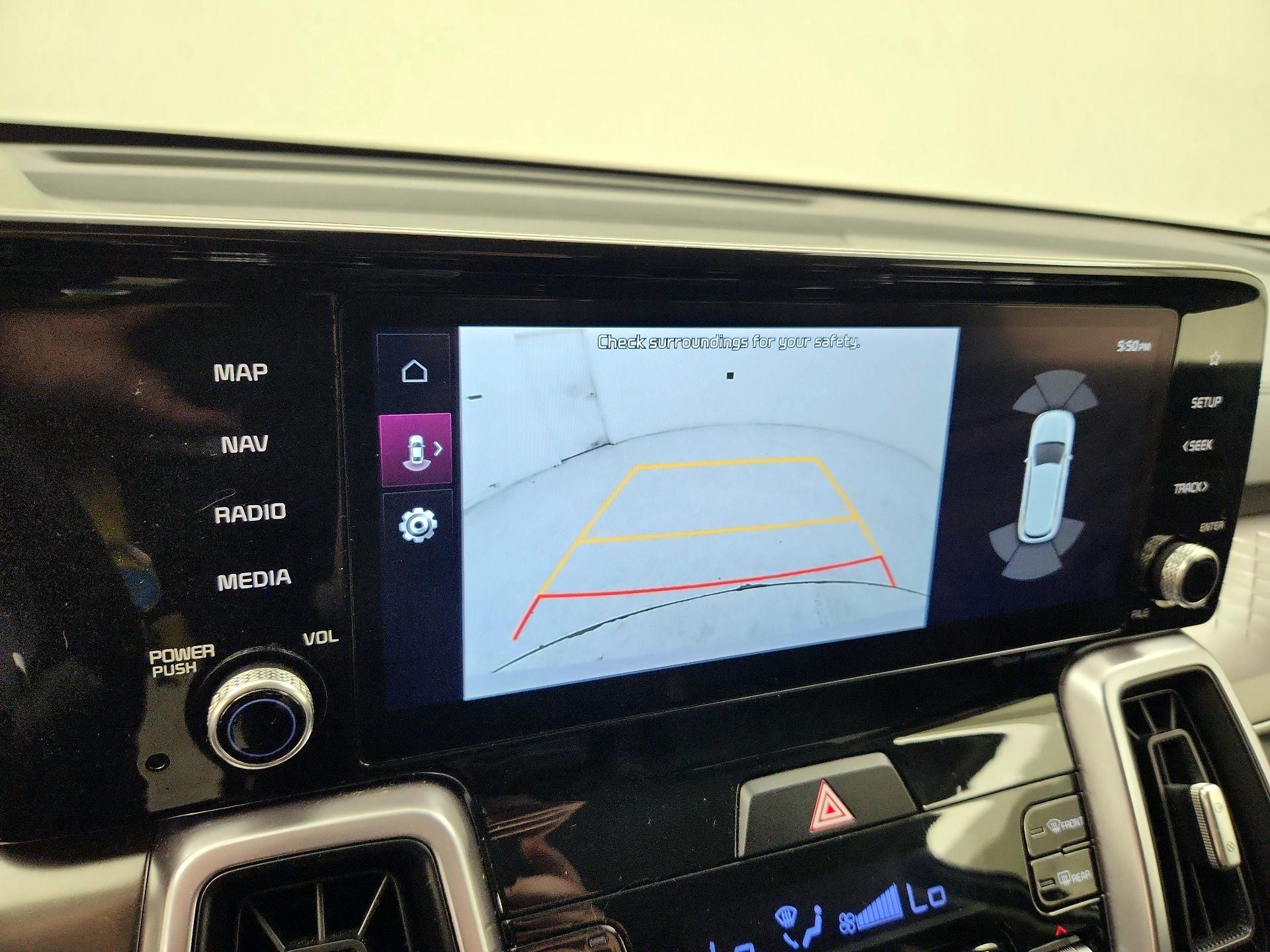 Thumbnail: 2023 Kia Sorento - 15