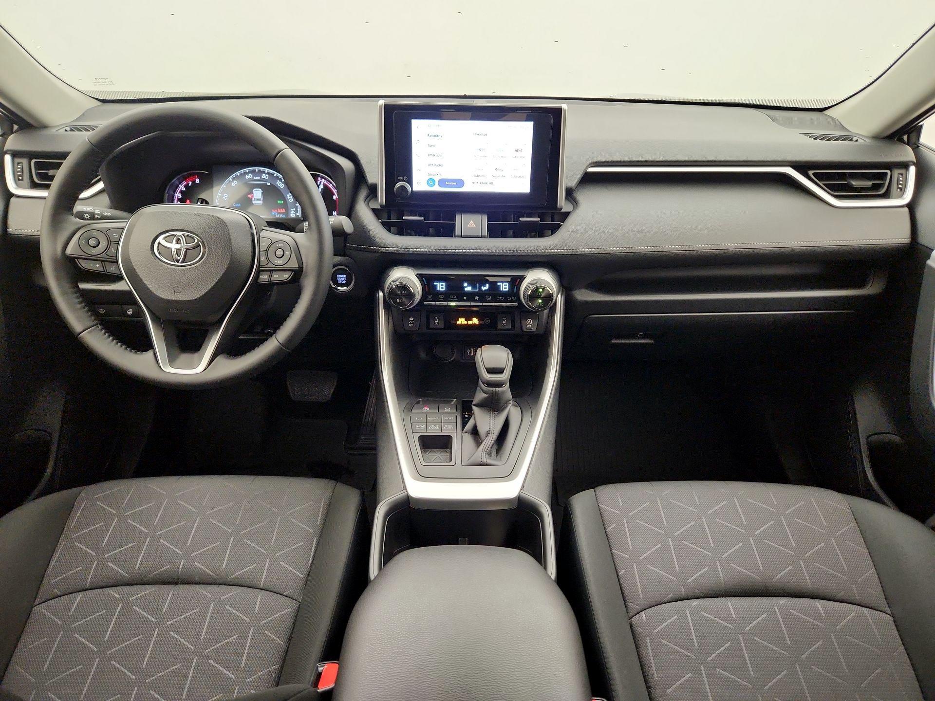 Thumbnail: 2025 Toyota RAV4 - 9