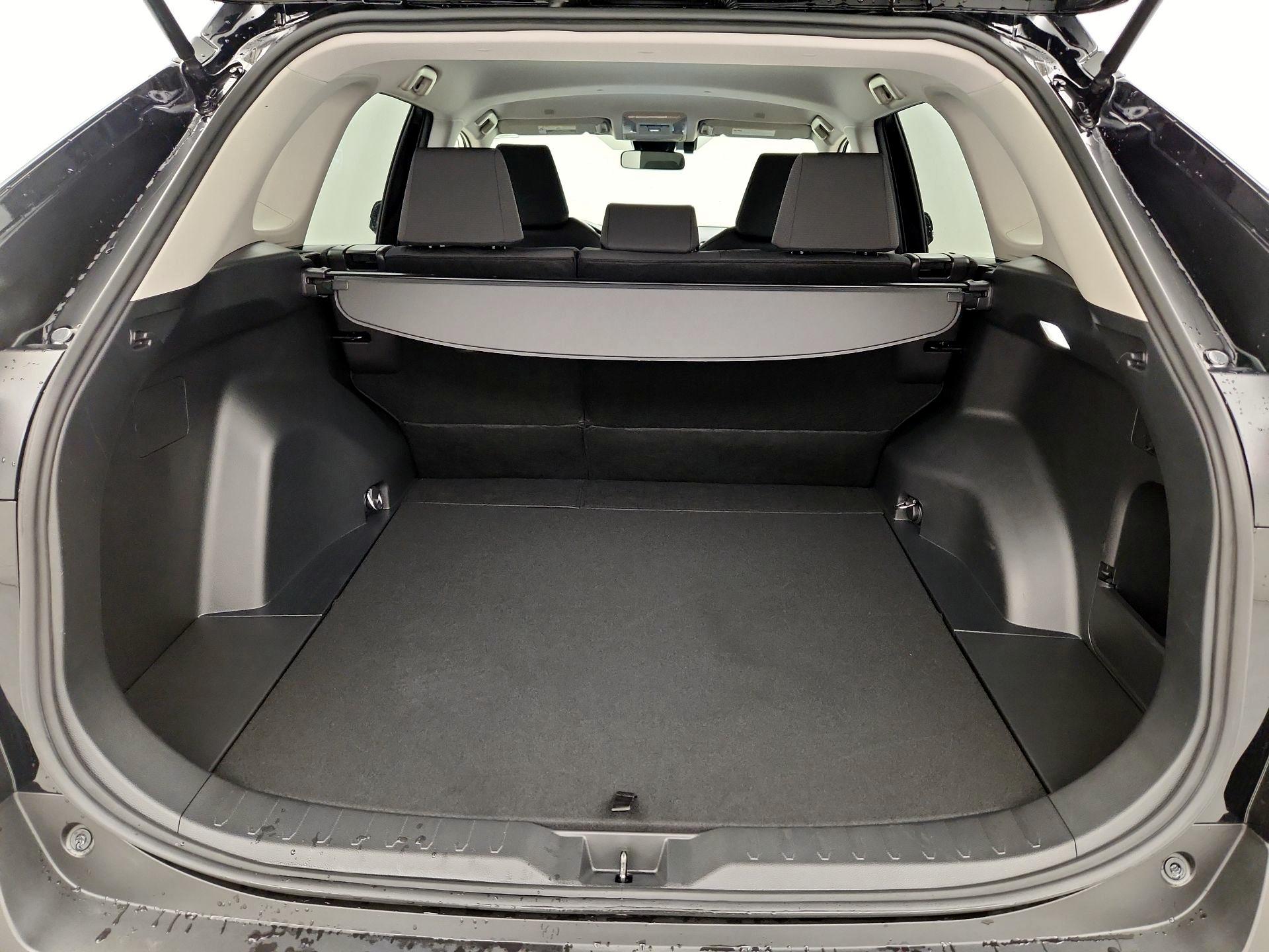 Thumbnail: 2025 Toyota RAV4 - 20