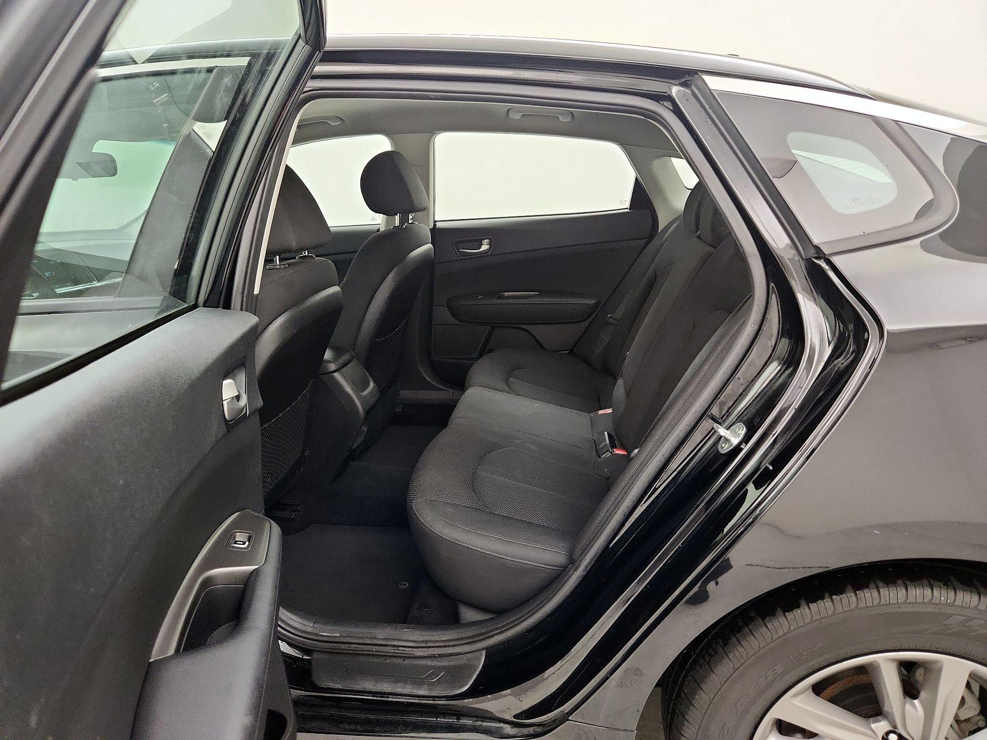 Thumbnail: 2020 Kia Optima - 19