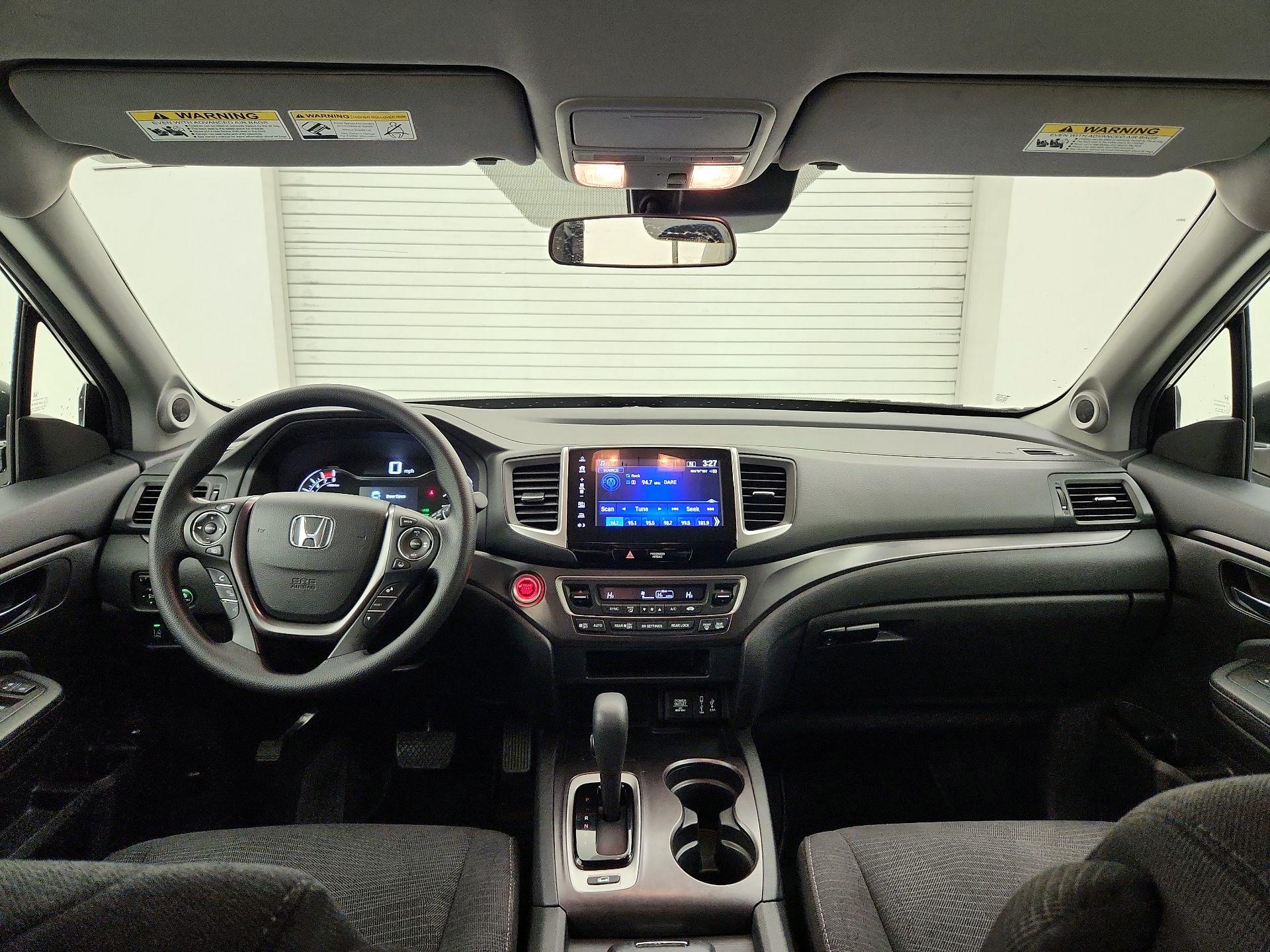 Thumbnail: 2018 Honda Pilot - 9