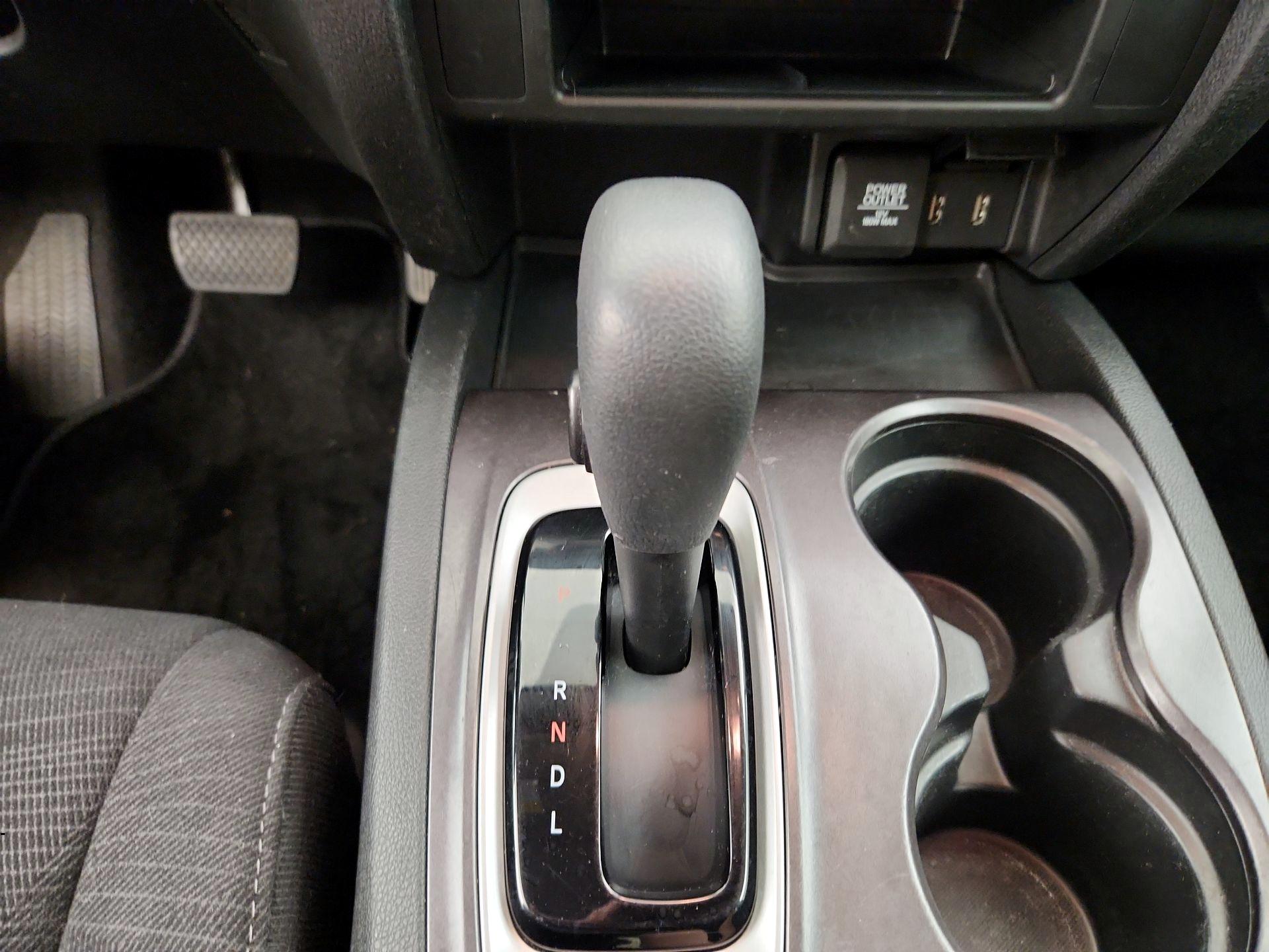 Thumbnail: 2018 Honda Pilot - 17