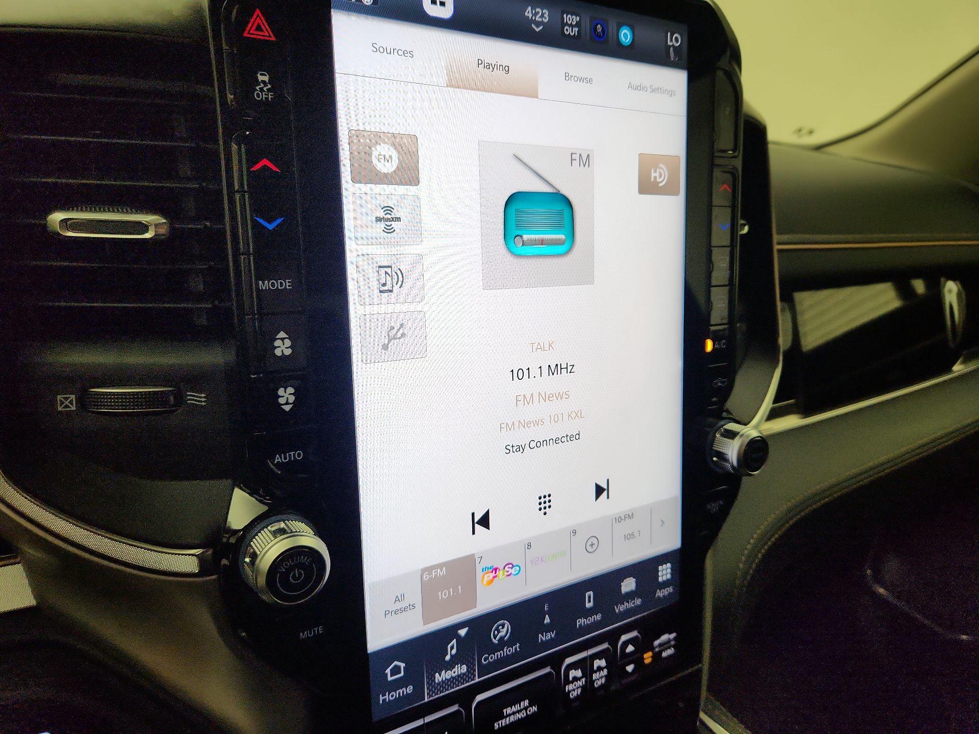 Thumbnail: 2026 RAM 1500 - 16