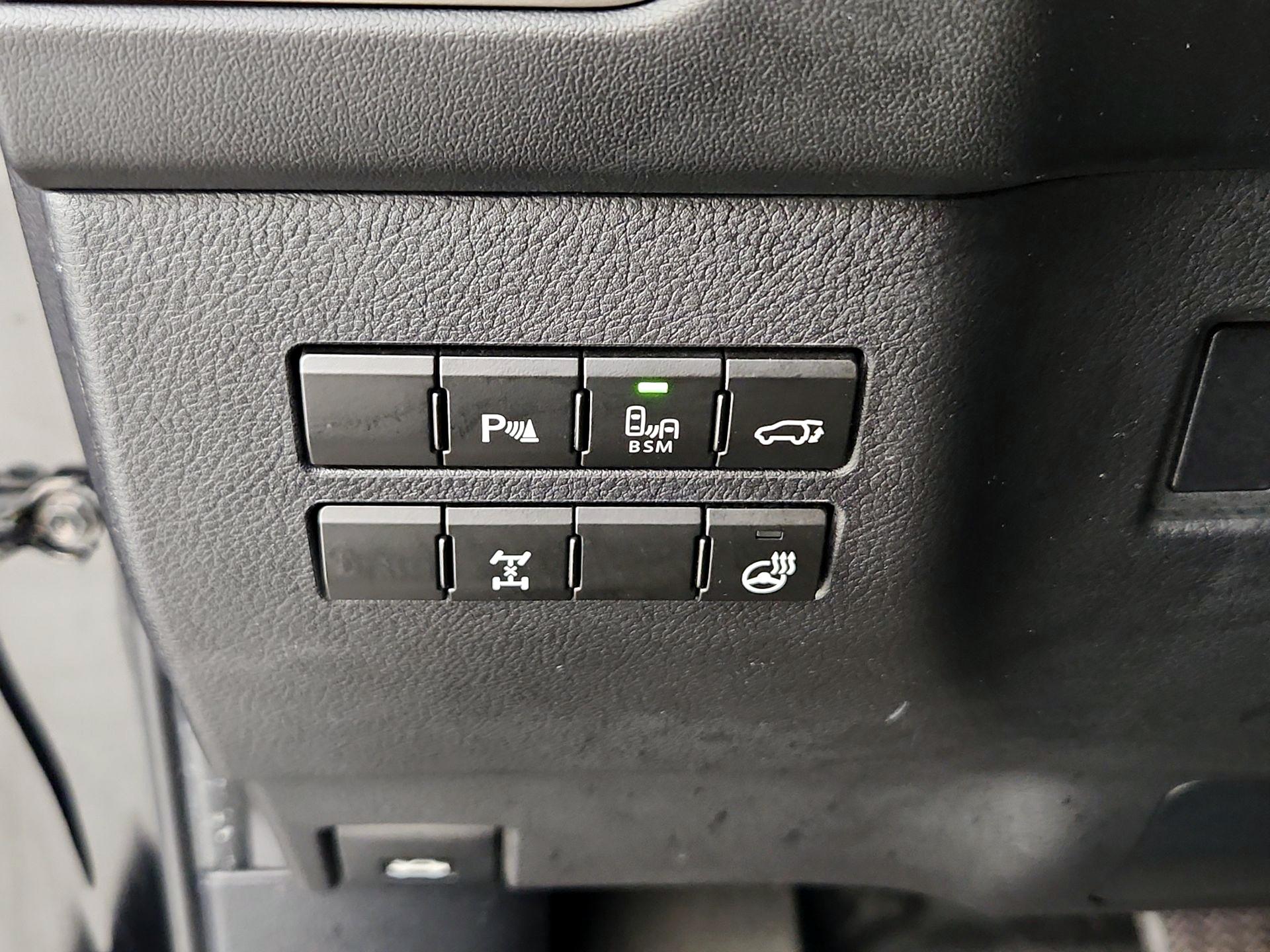 Thumbnail: 2015 Lexus NX - 13