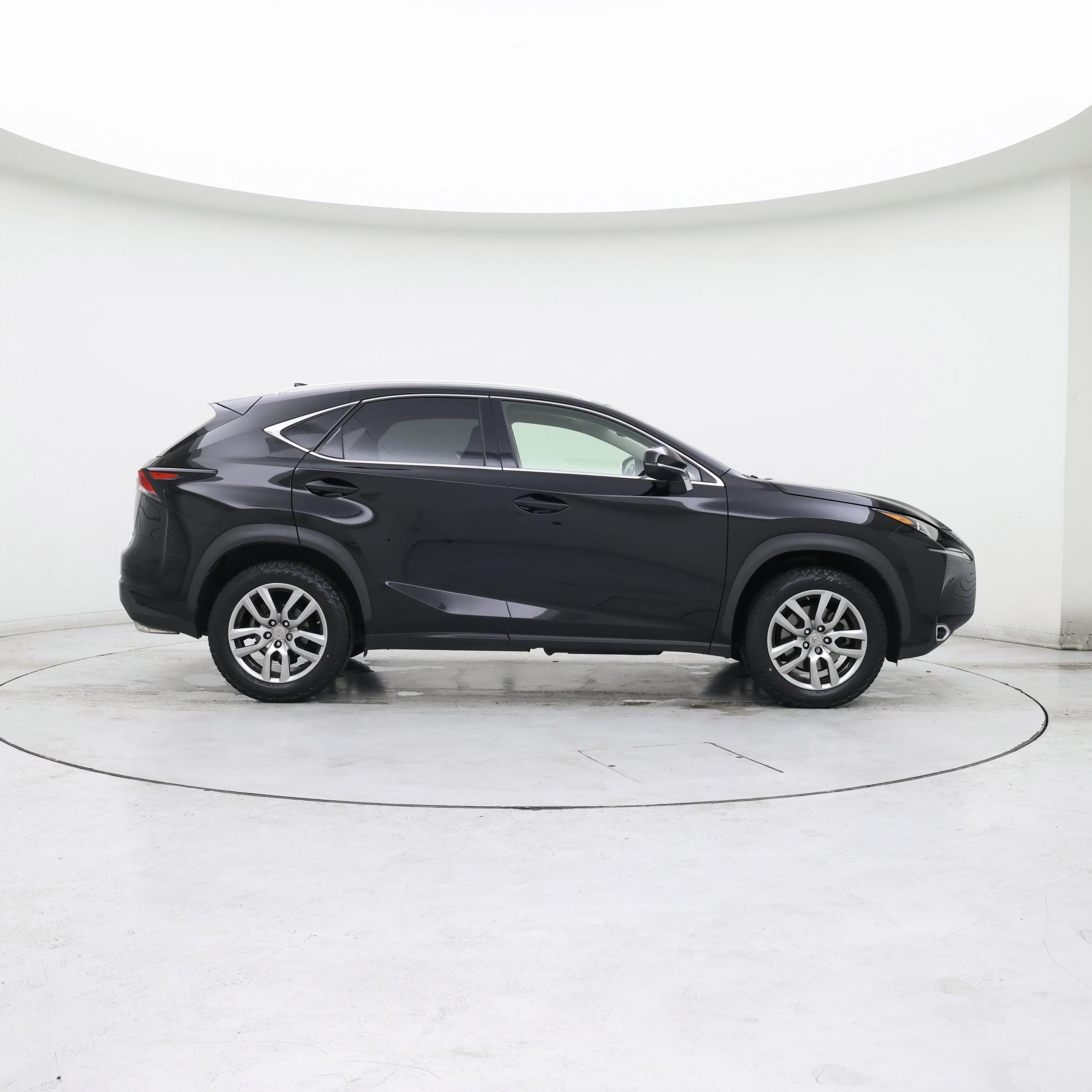 Thumbnail: 2015 Lexus NX - 7