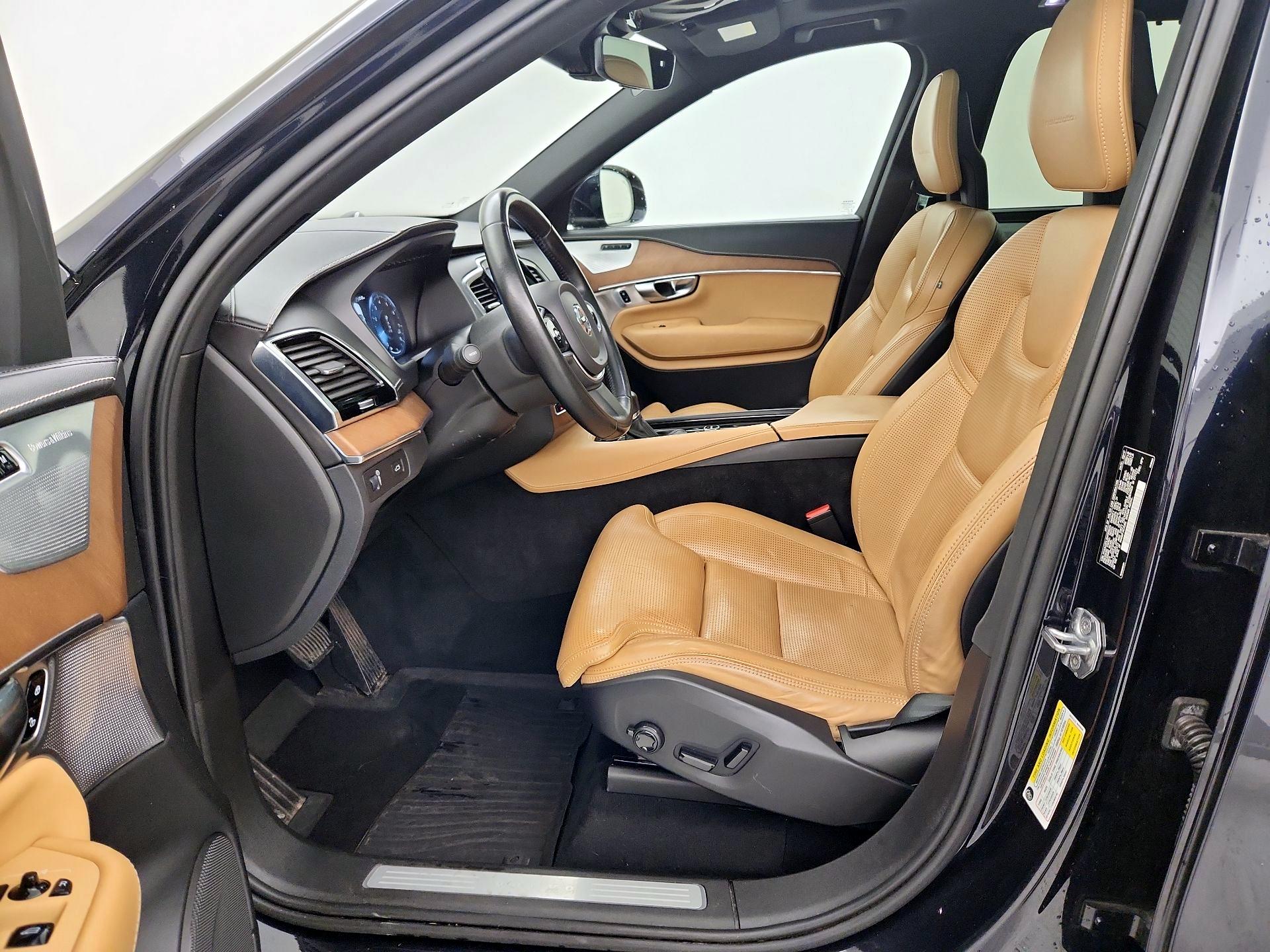 Thumbnail: 2017 Volvo XC90 - 11