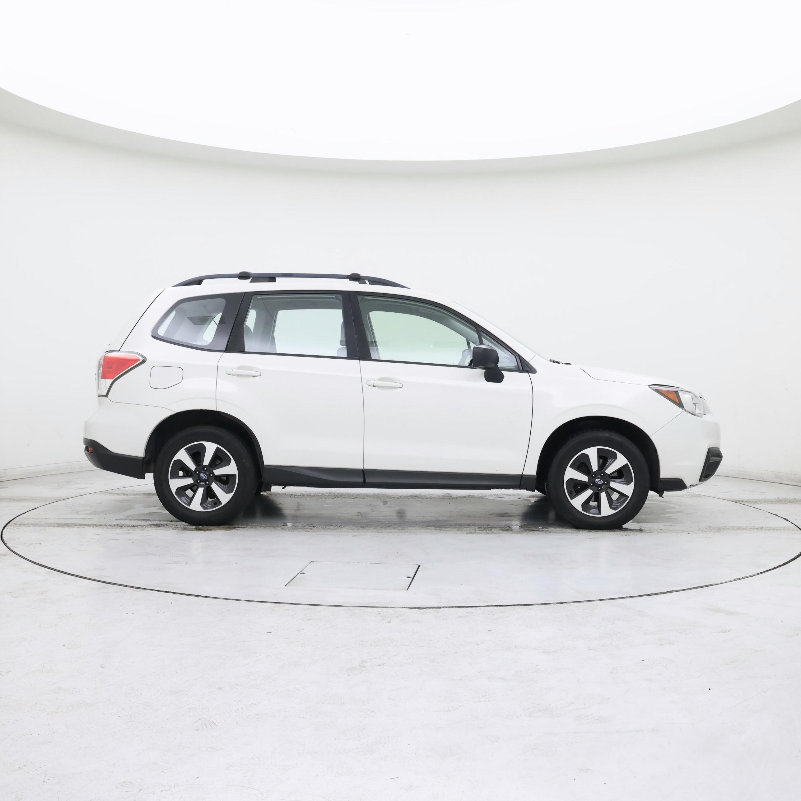 Thumbnail: 2017 Subaru Forester - 7