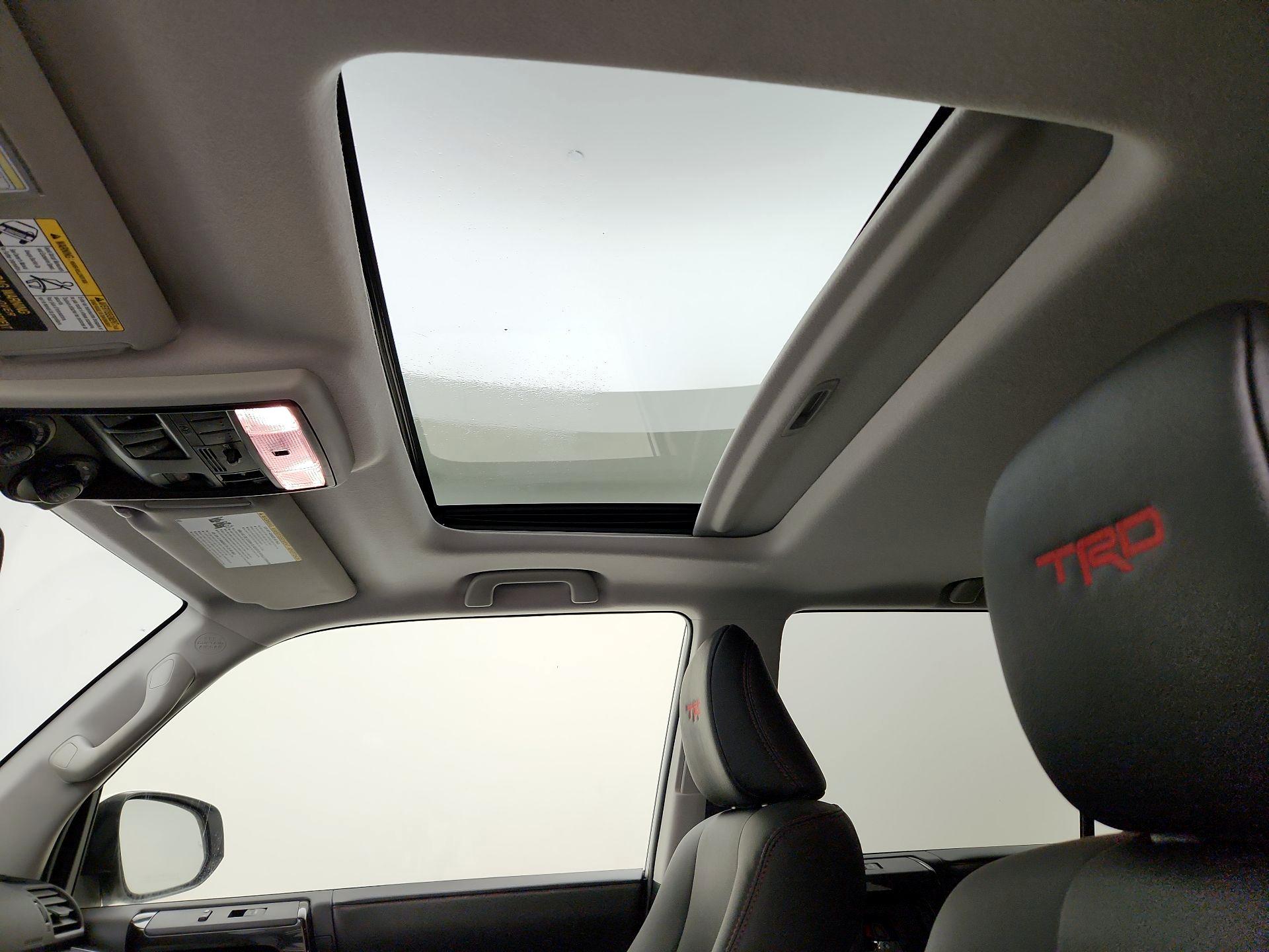 Thumbnail: 2023 Toyota 4Runner - 20