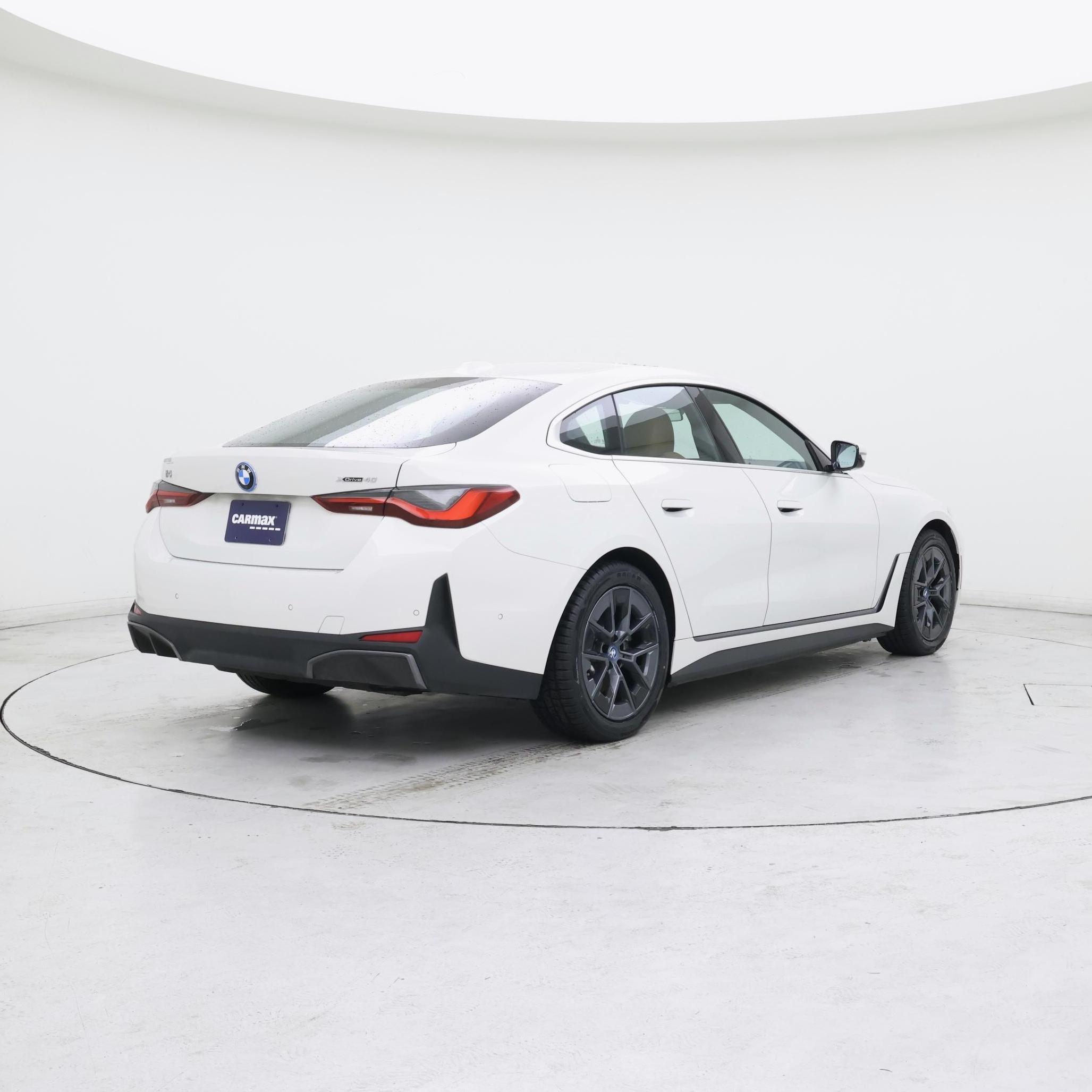 Thumbnail: 2024 BMW i4 - 8