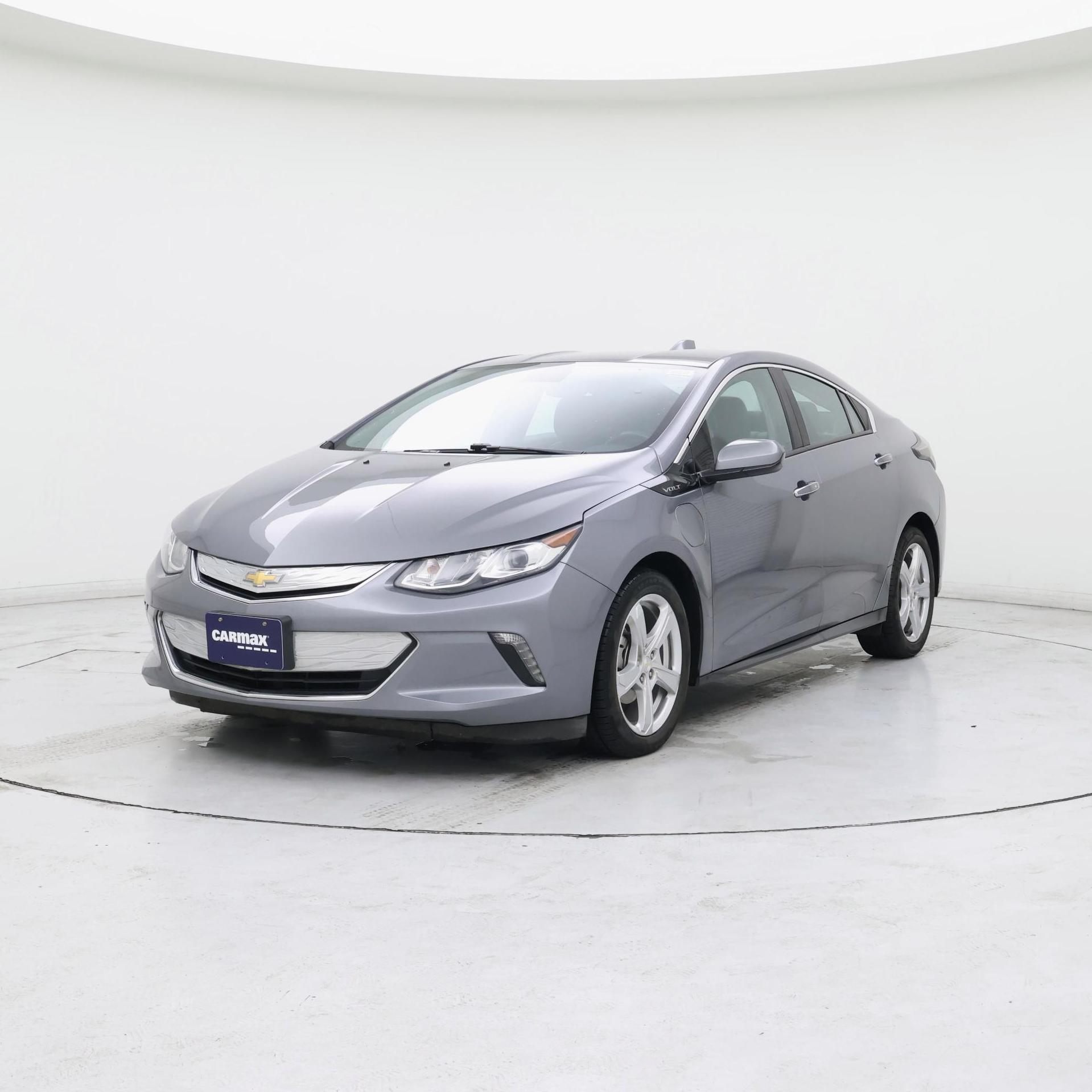 Thumbnail: 2018 Chevrolet Volt - 4