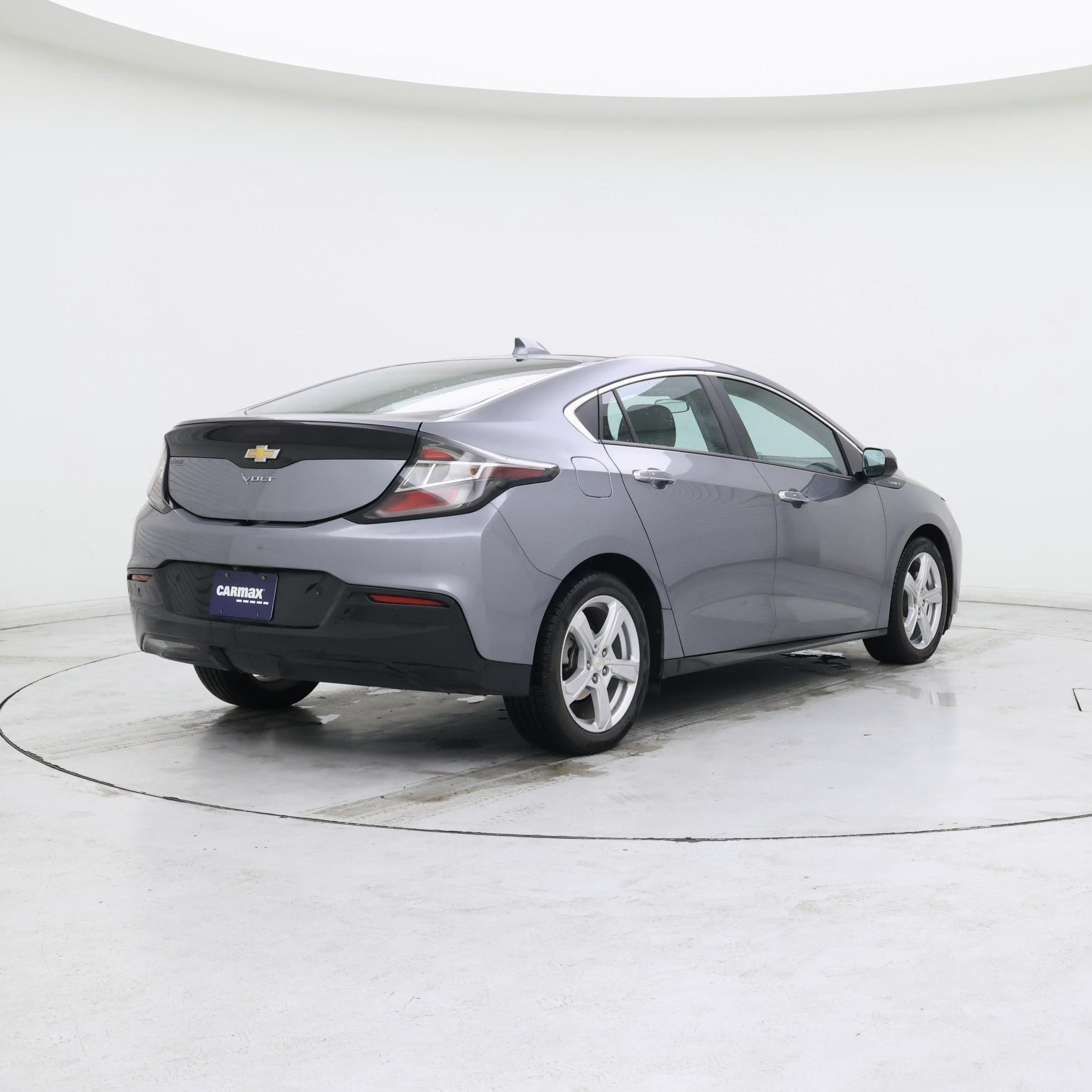 Thumbnail: 2018 Chevrolet Volt - 8