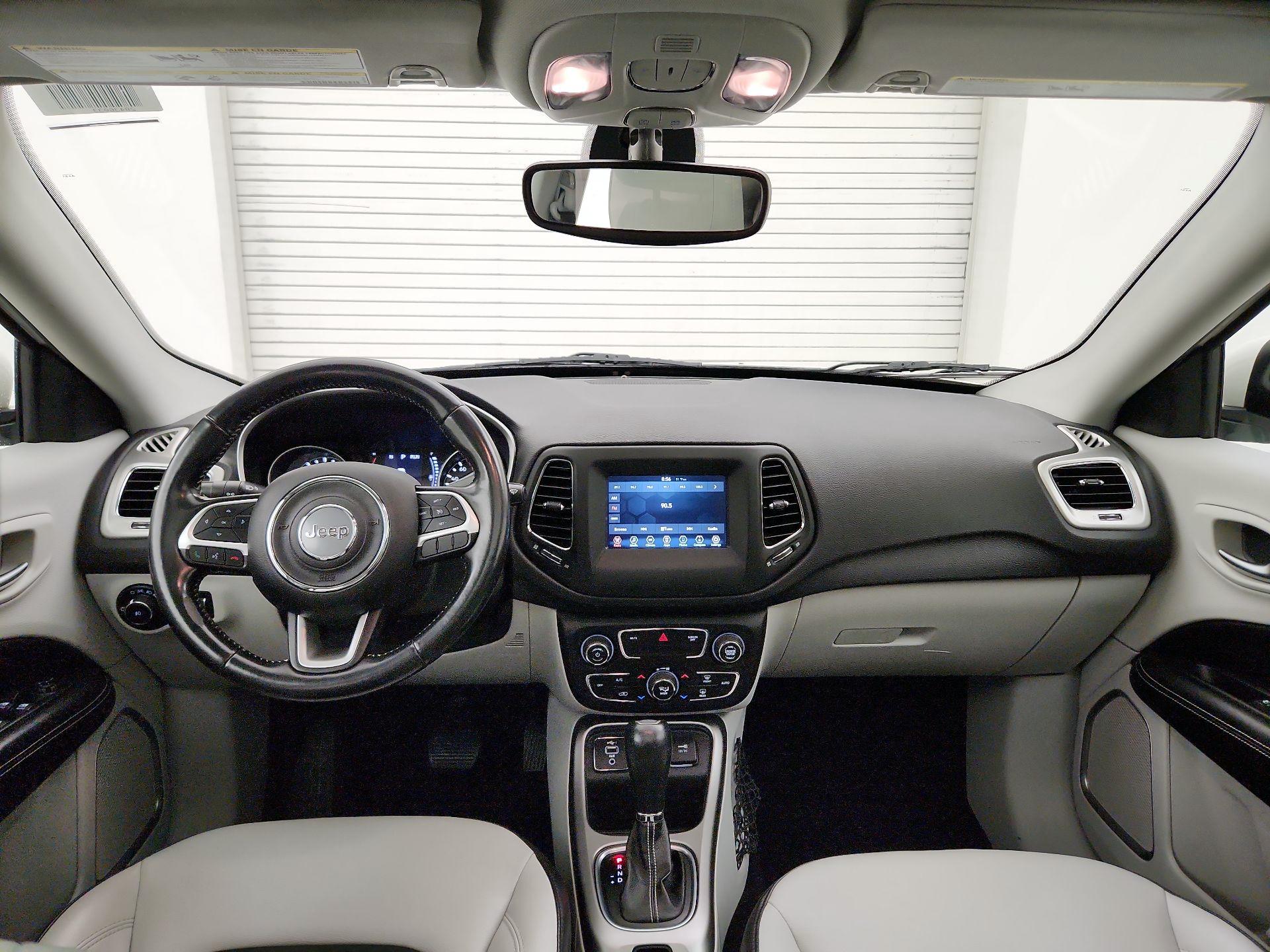 Thumbnail: 2019 Jeep Compass - 9