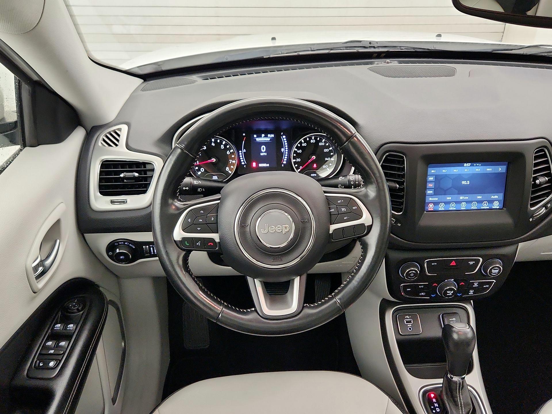 Thumbnail: 2019 Jeep Compass - 10