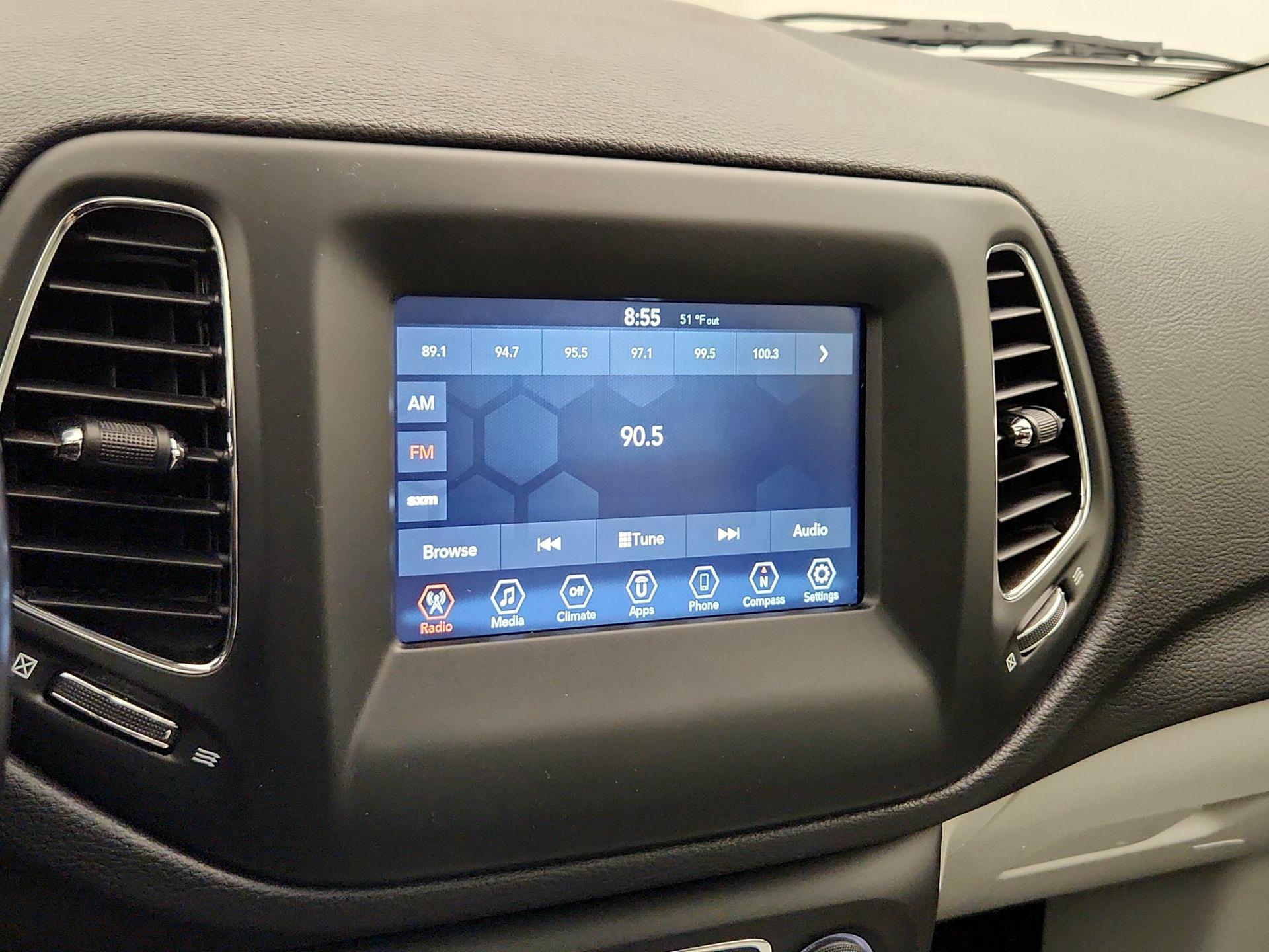 Thumbnail: 2019 Jeep Compass - 15