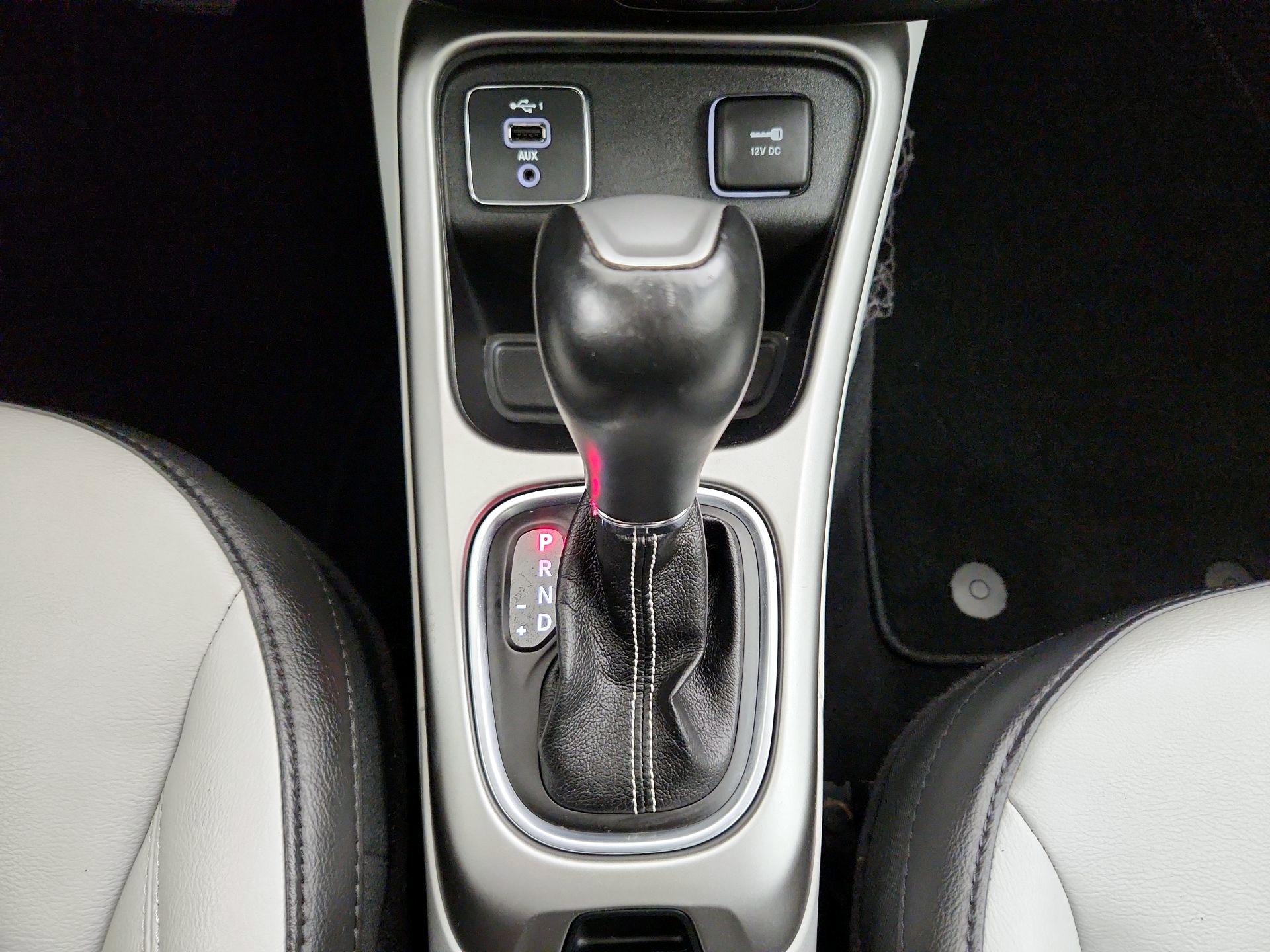 Thumbnail: 2019 Jeep Compass - 17