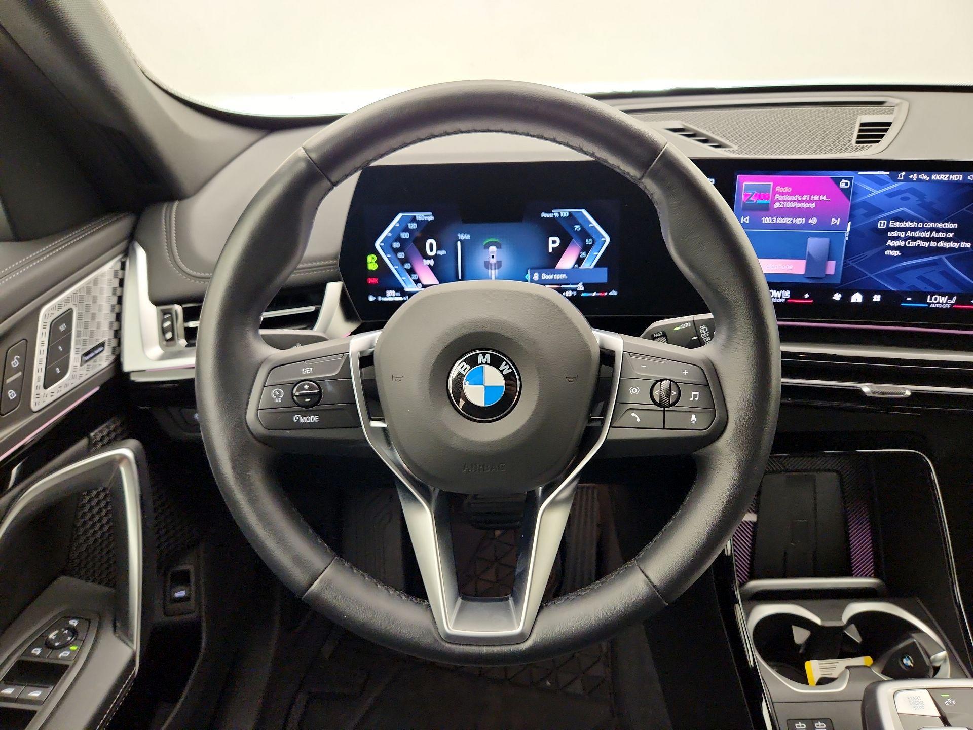 Thumbnail: 2025 BMW X1 - 10