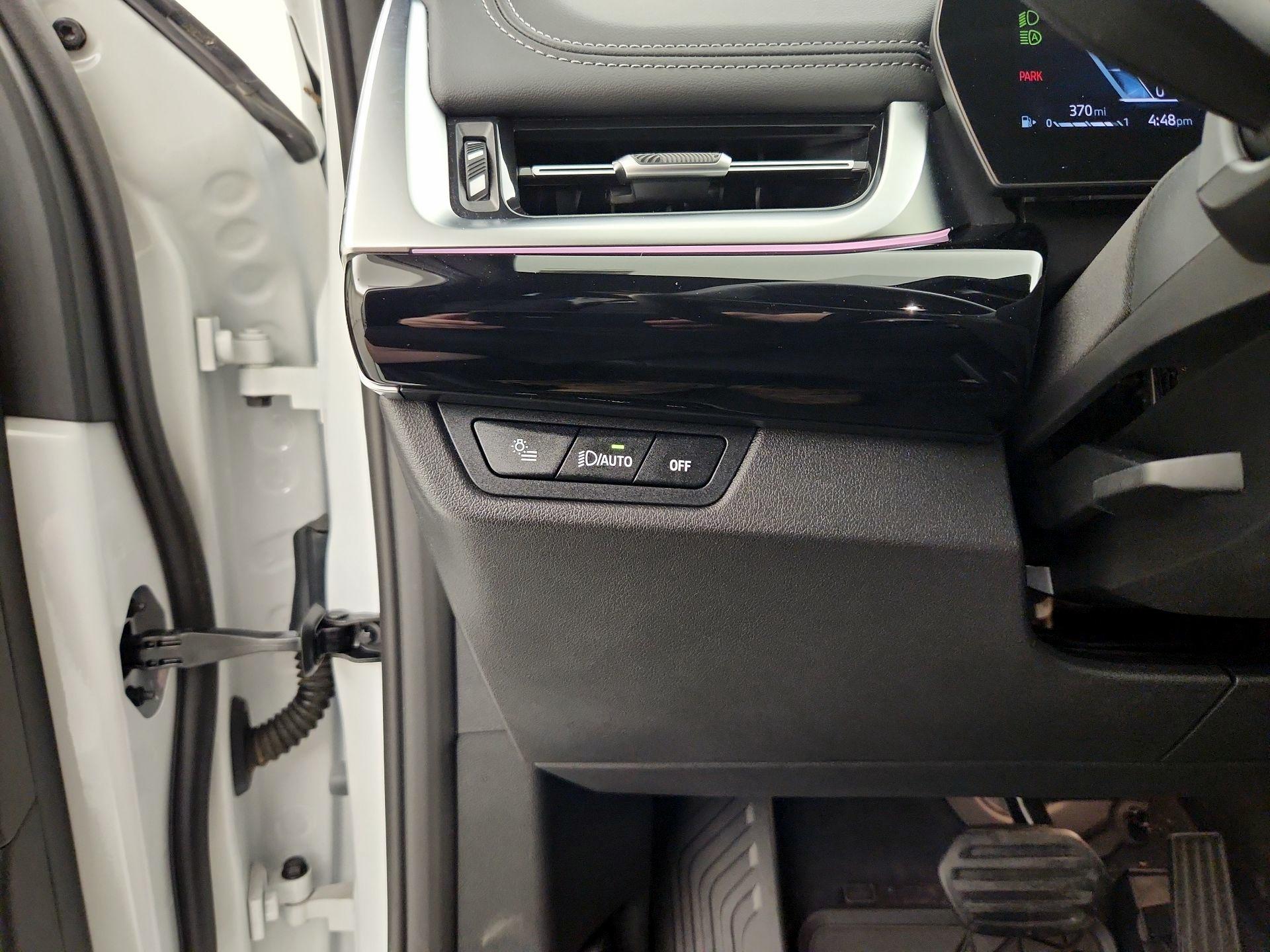 Thumbnail: 2025 BMW X1 - 13