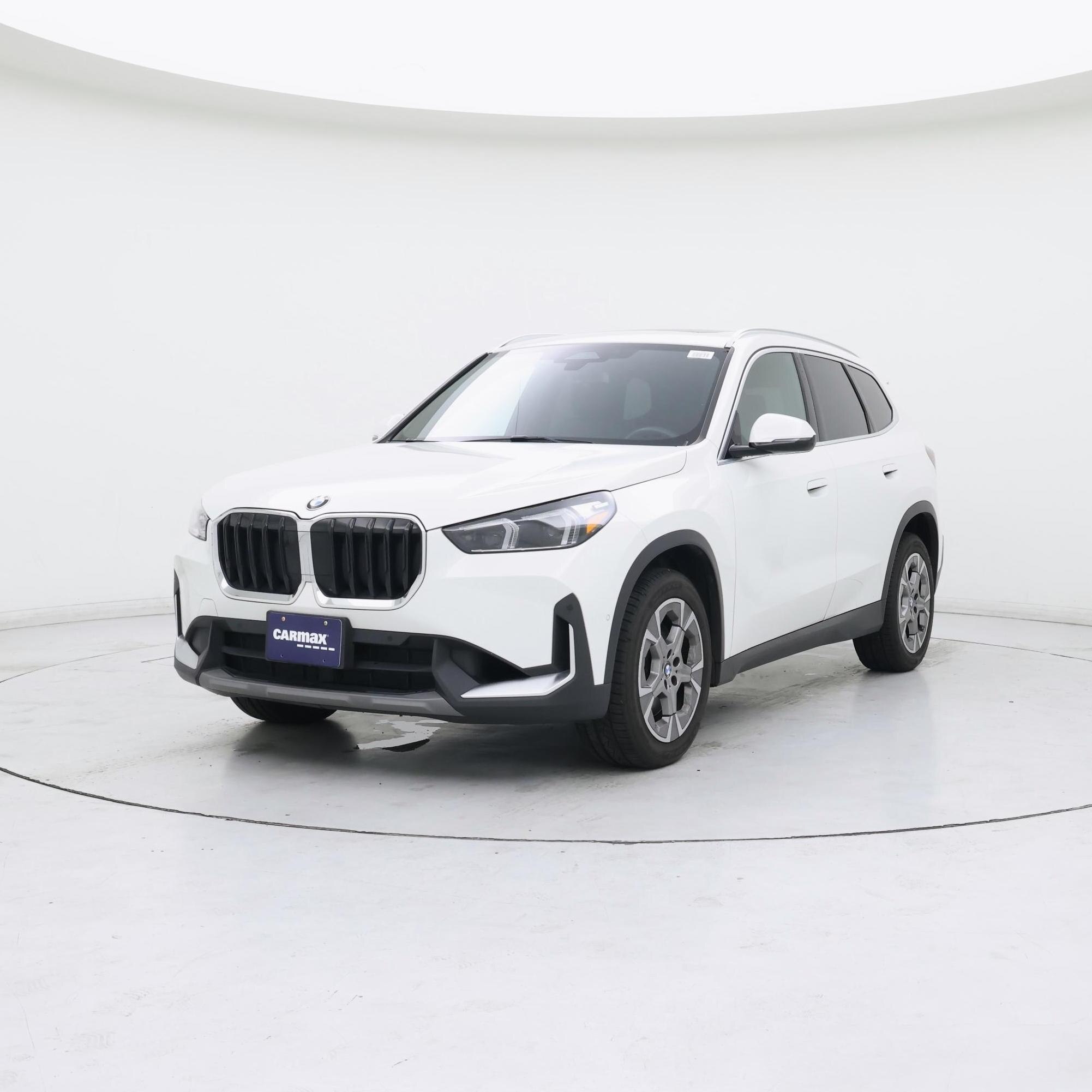 Thumbnail: 2023 BMW X1 - 4