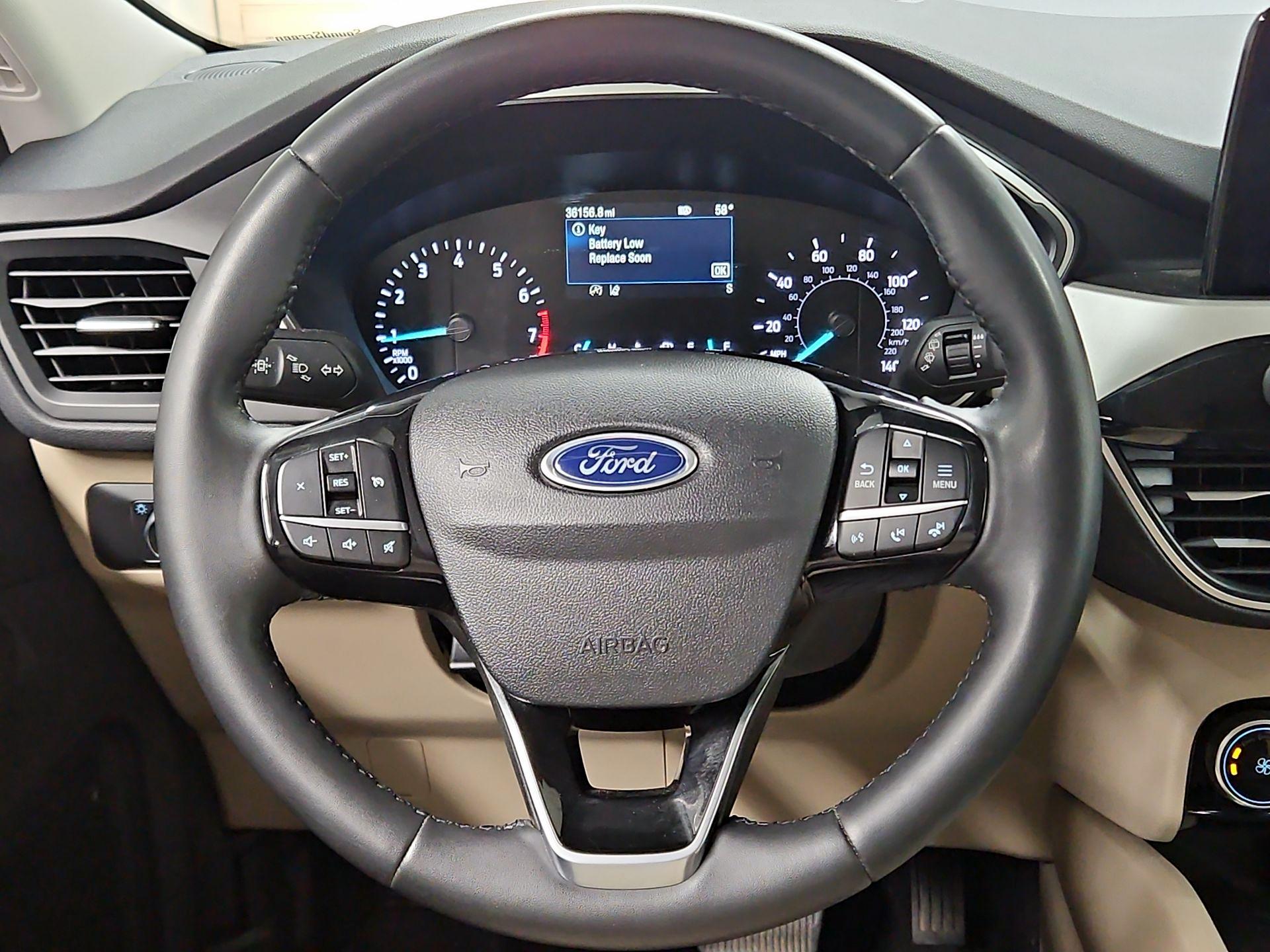 Thumbnail: 2021 Ford Escape - 10