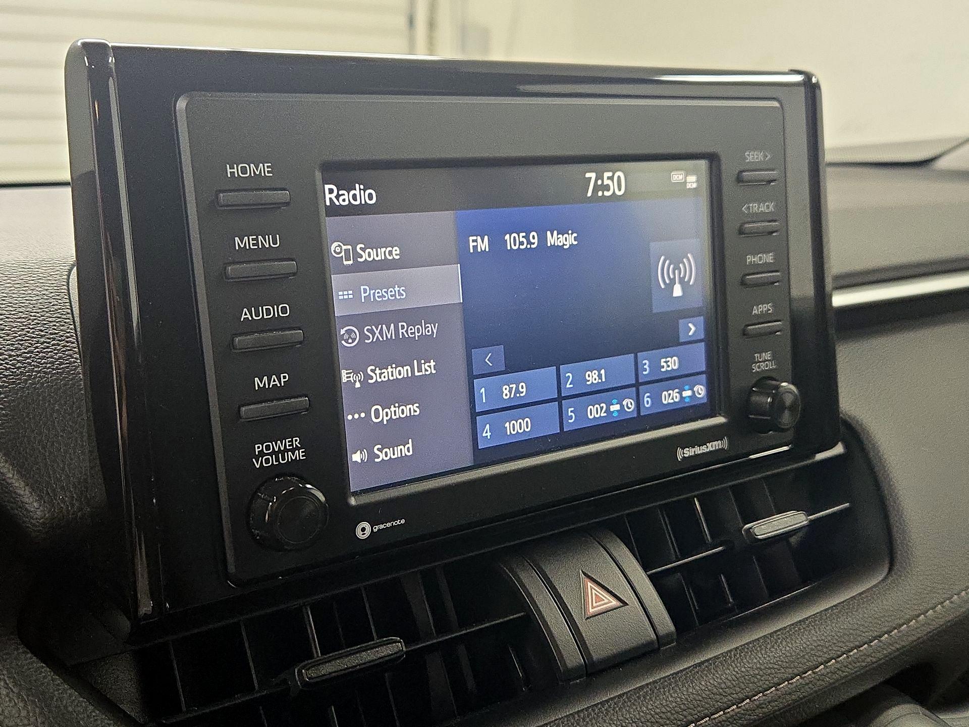 Thumbnail: 2022 Toyota RAV4 - 15