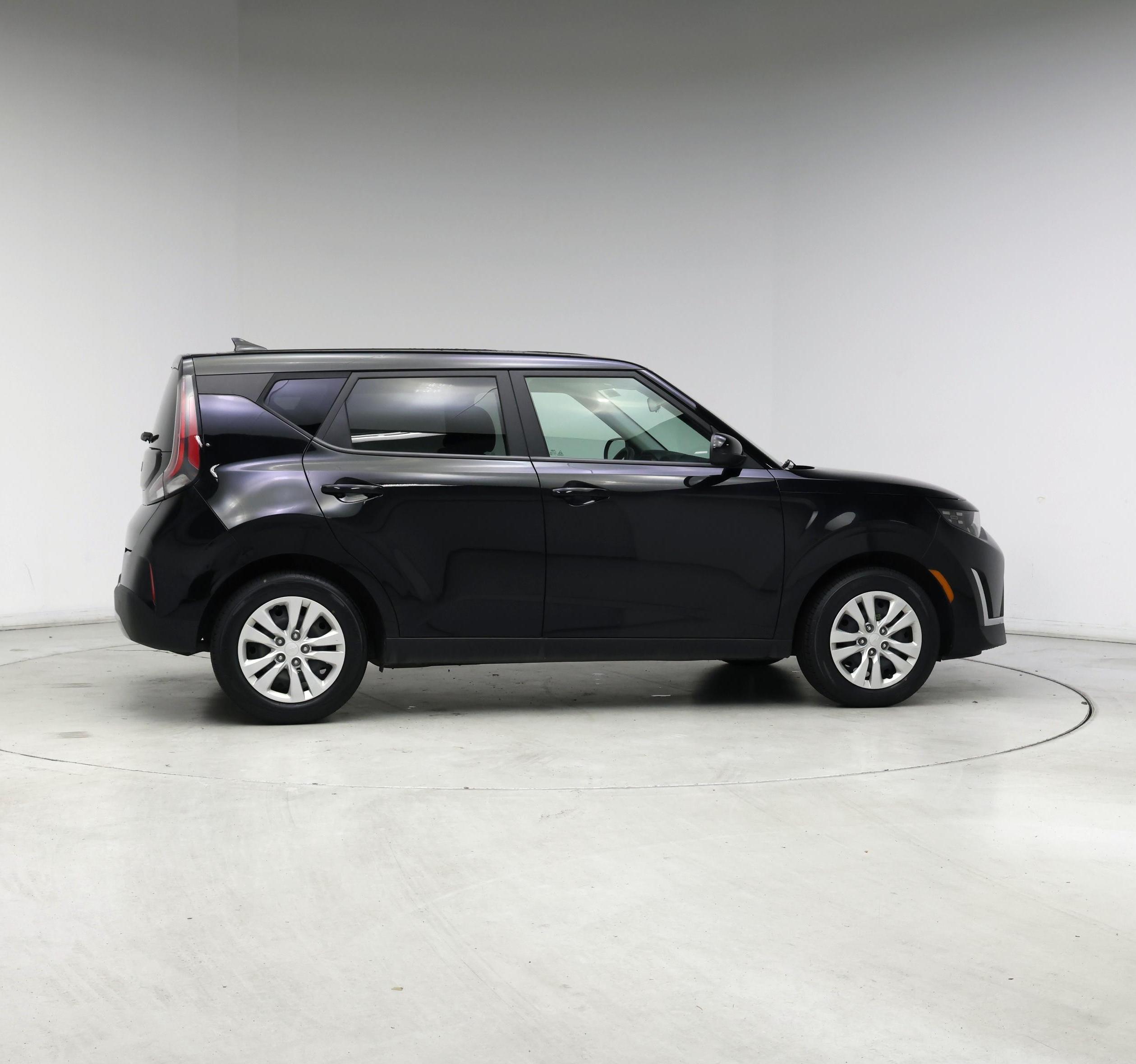 Thumbnail: 2023 Kia Soul - 7